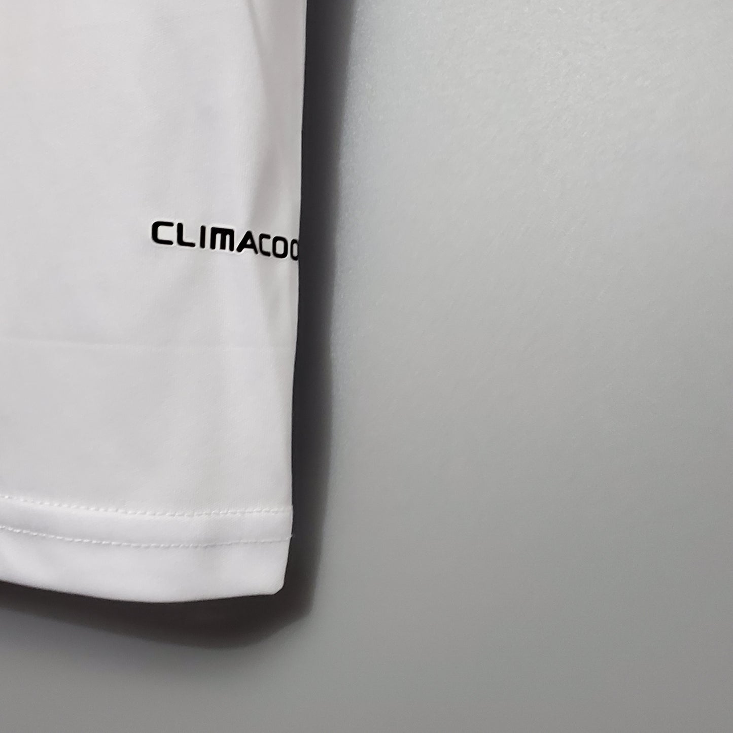 Real Madrid home jersey. Season 09/10