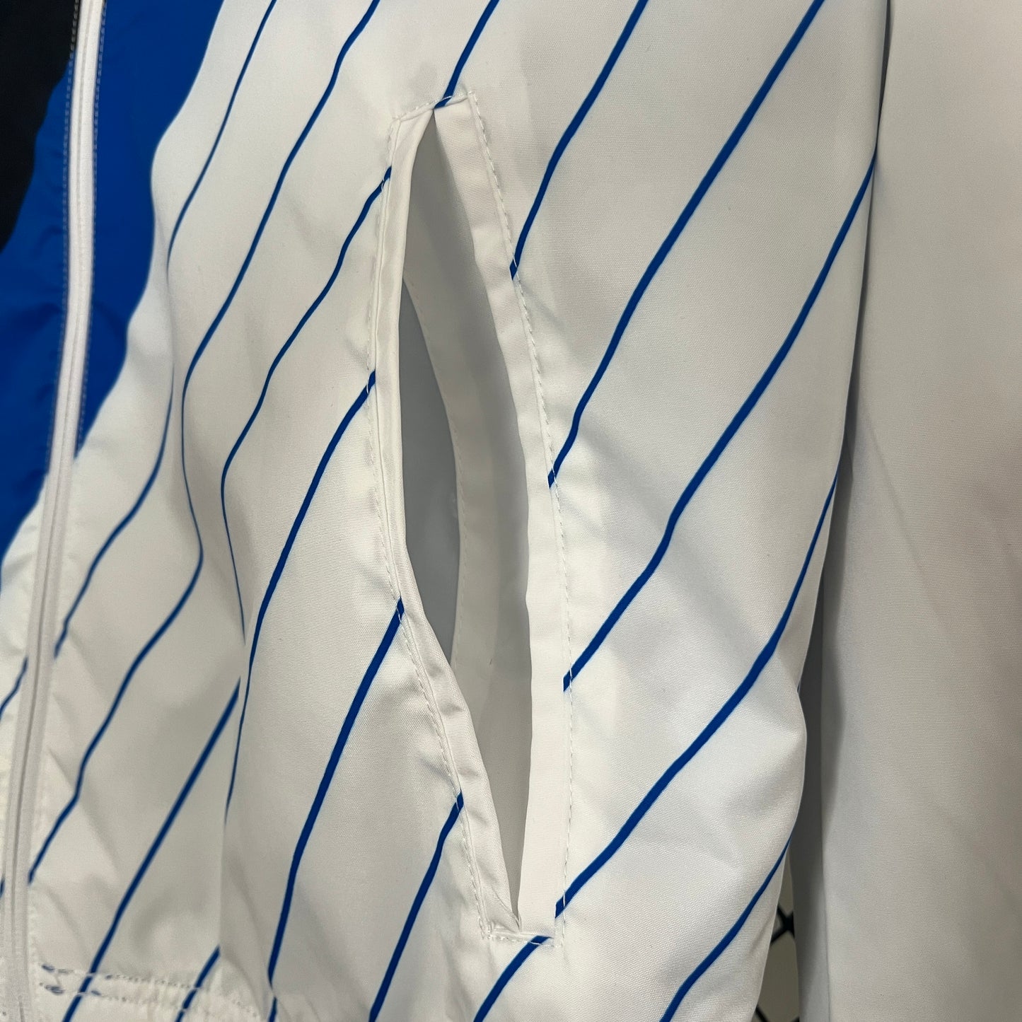 Argentina double-sided Windbreaker