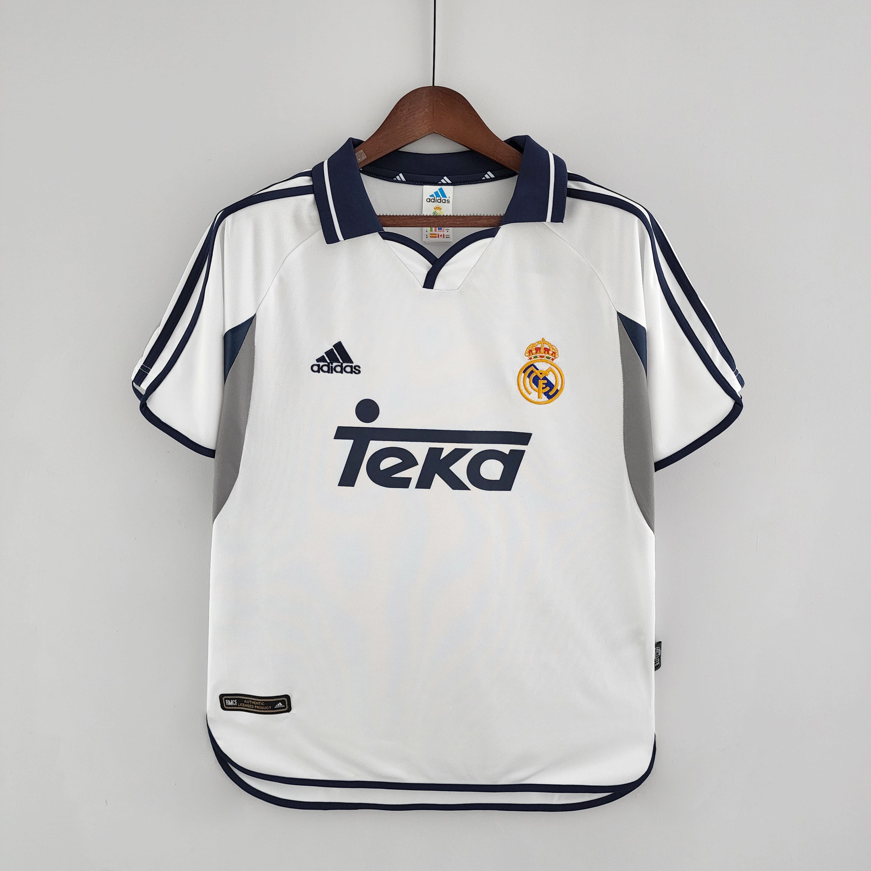 Real Madrid home jersey. Season 00/01
