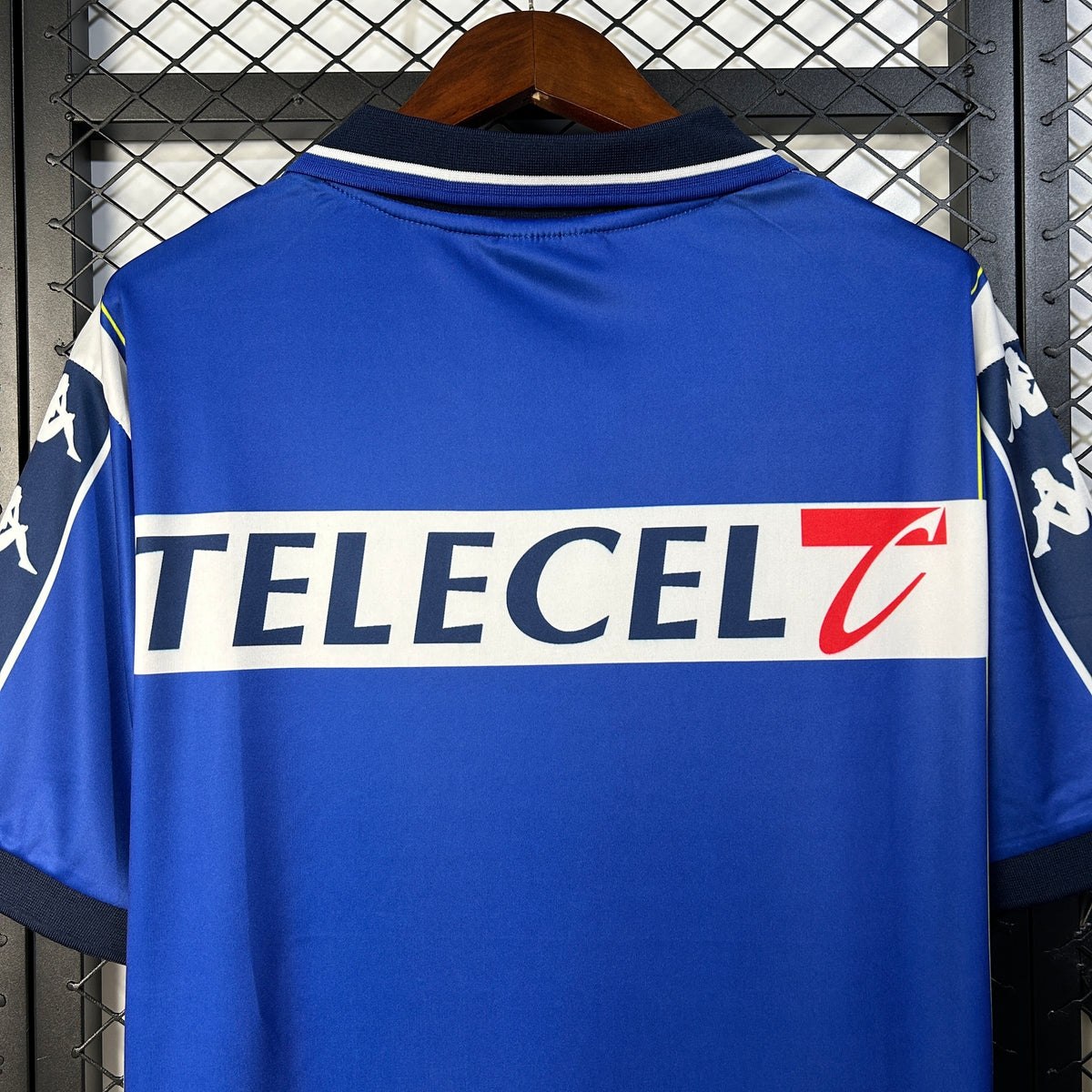 FC Porto home jersey. Season 99/00