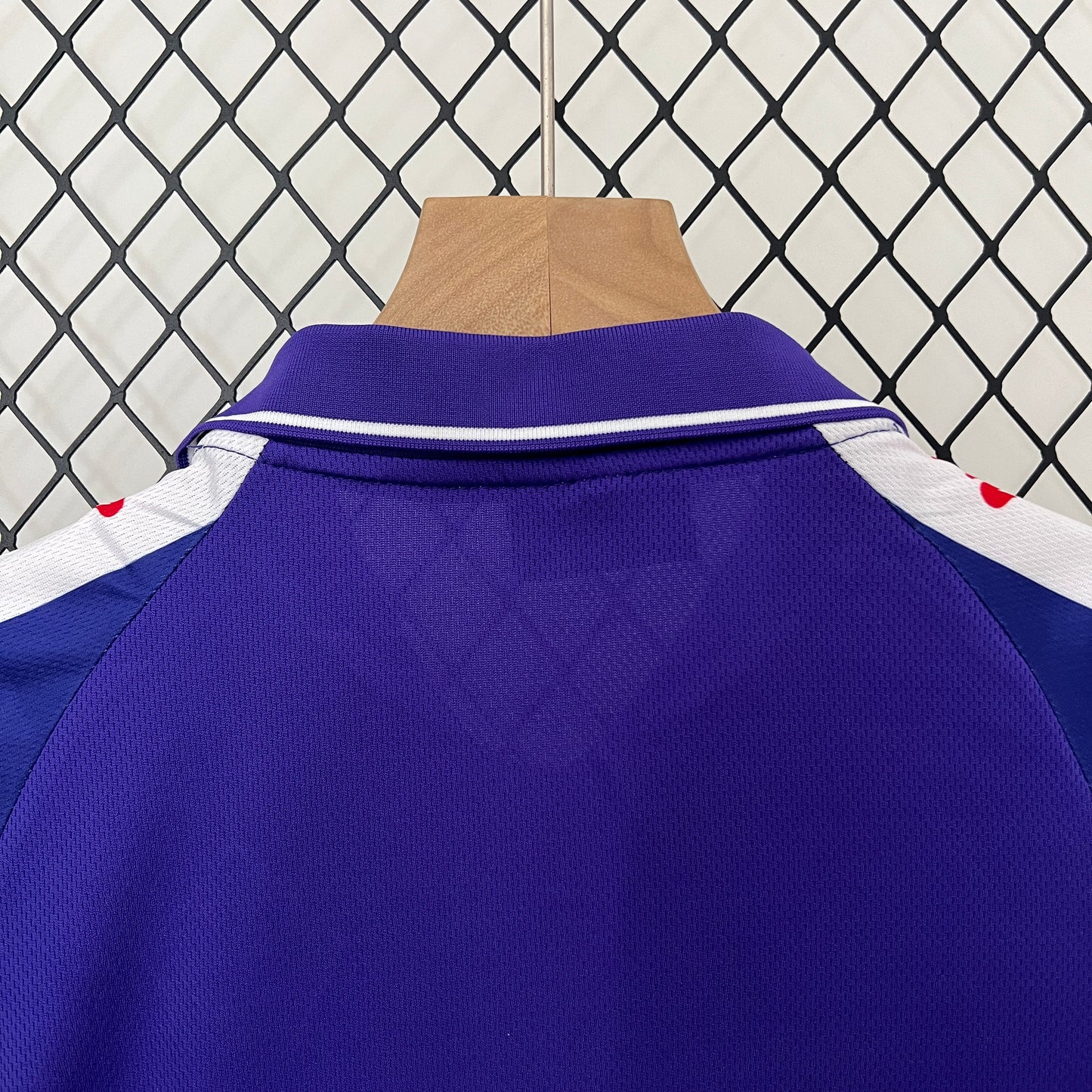 Fiorentina home kids set. Season 97/98