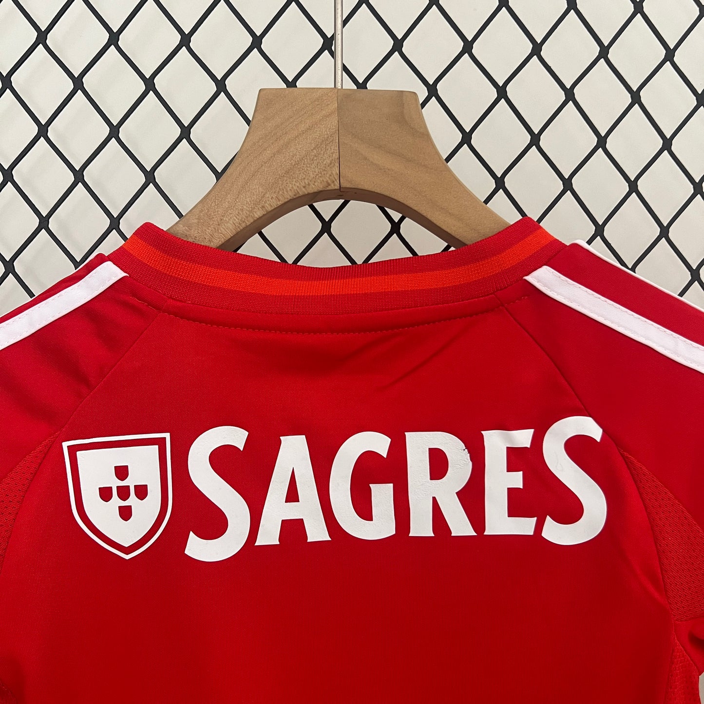 Benfica home kids set. Season 24/25