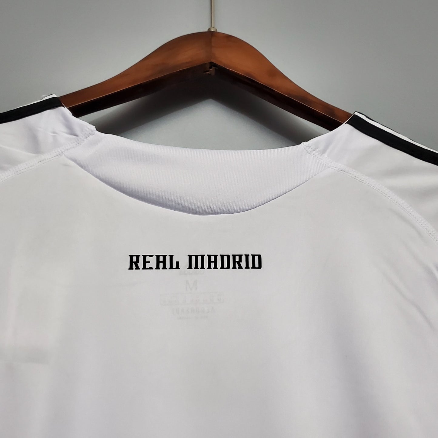 Real Madrid home jersey. Season 09/10