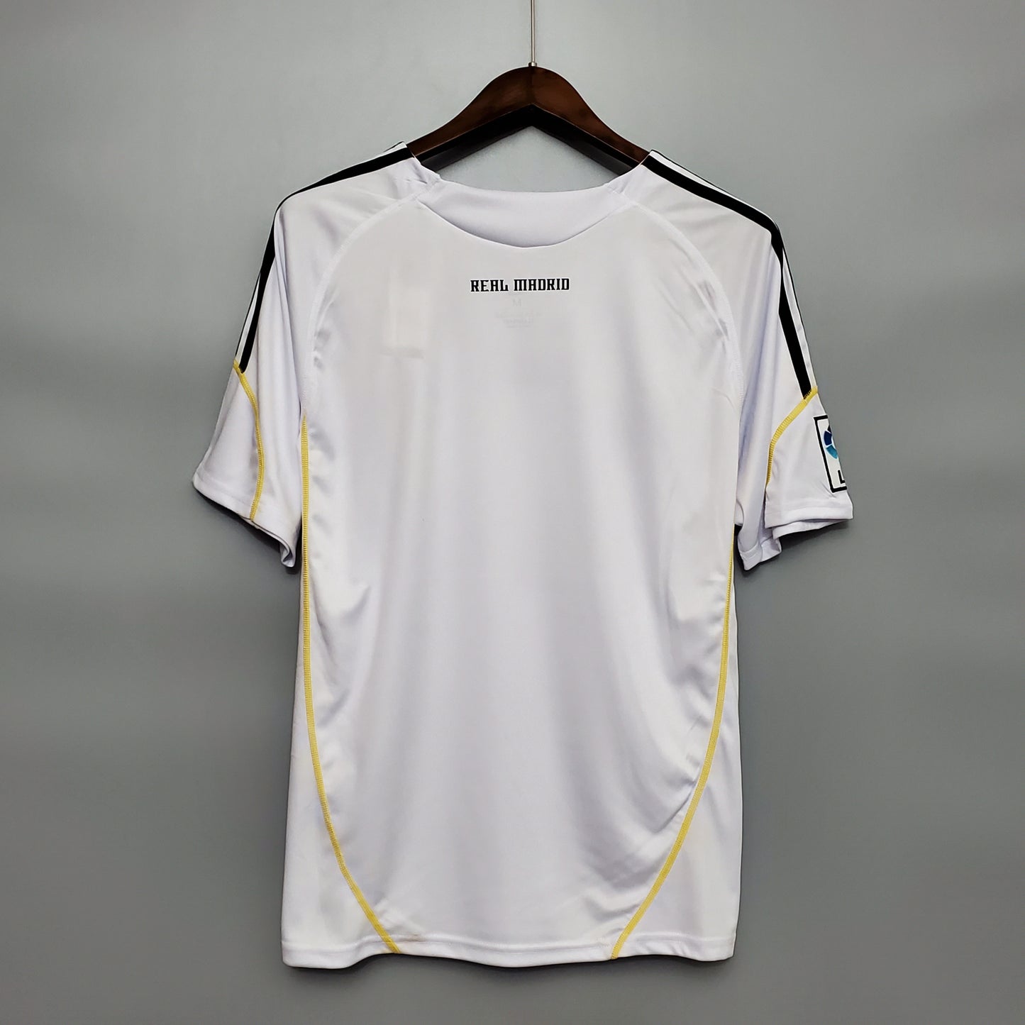 Real Madrid home jersey. Season 09/10