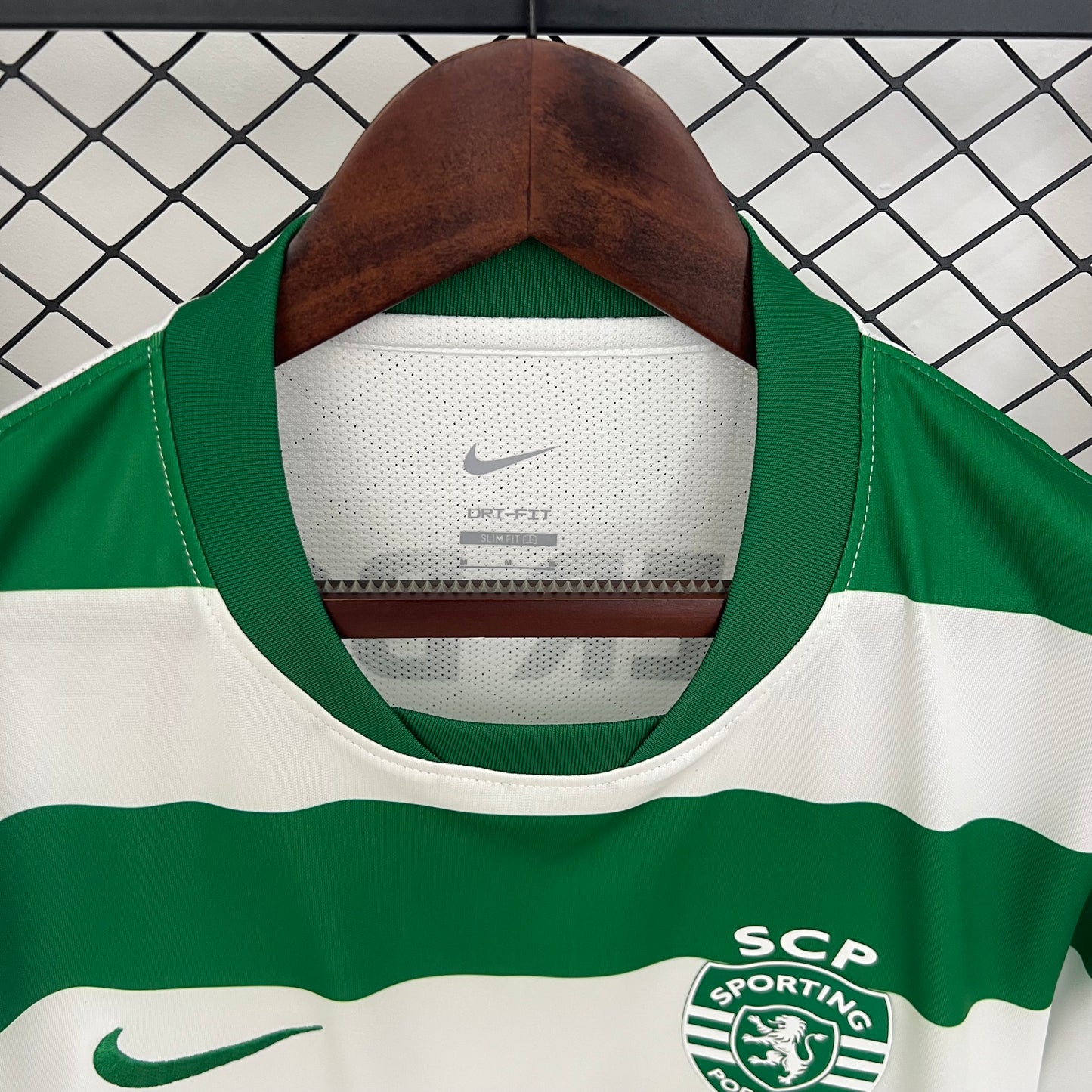 Sporting home jersey. Season 25/26