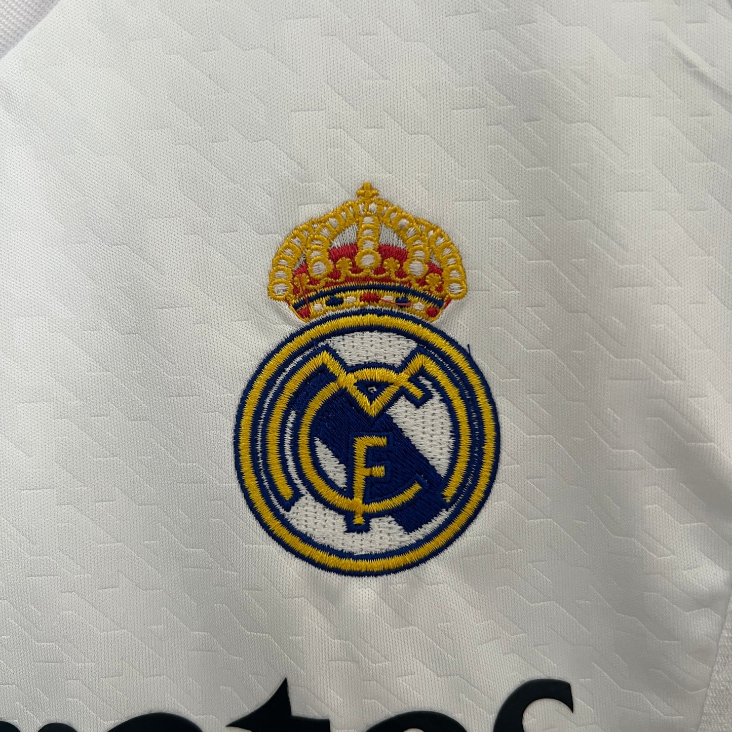 Real Madrid home kids set. Season 24/25
