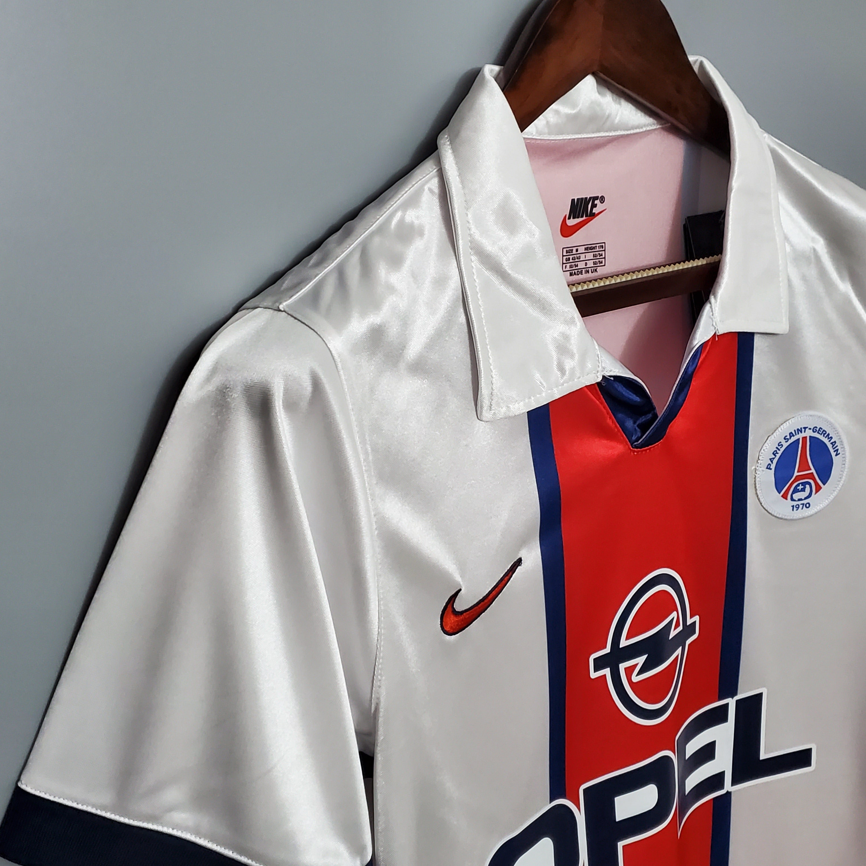 PSG away jersey. Season 98/99