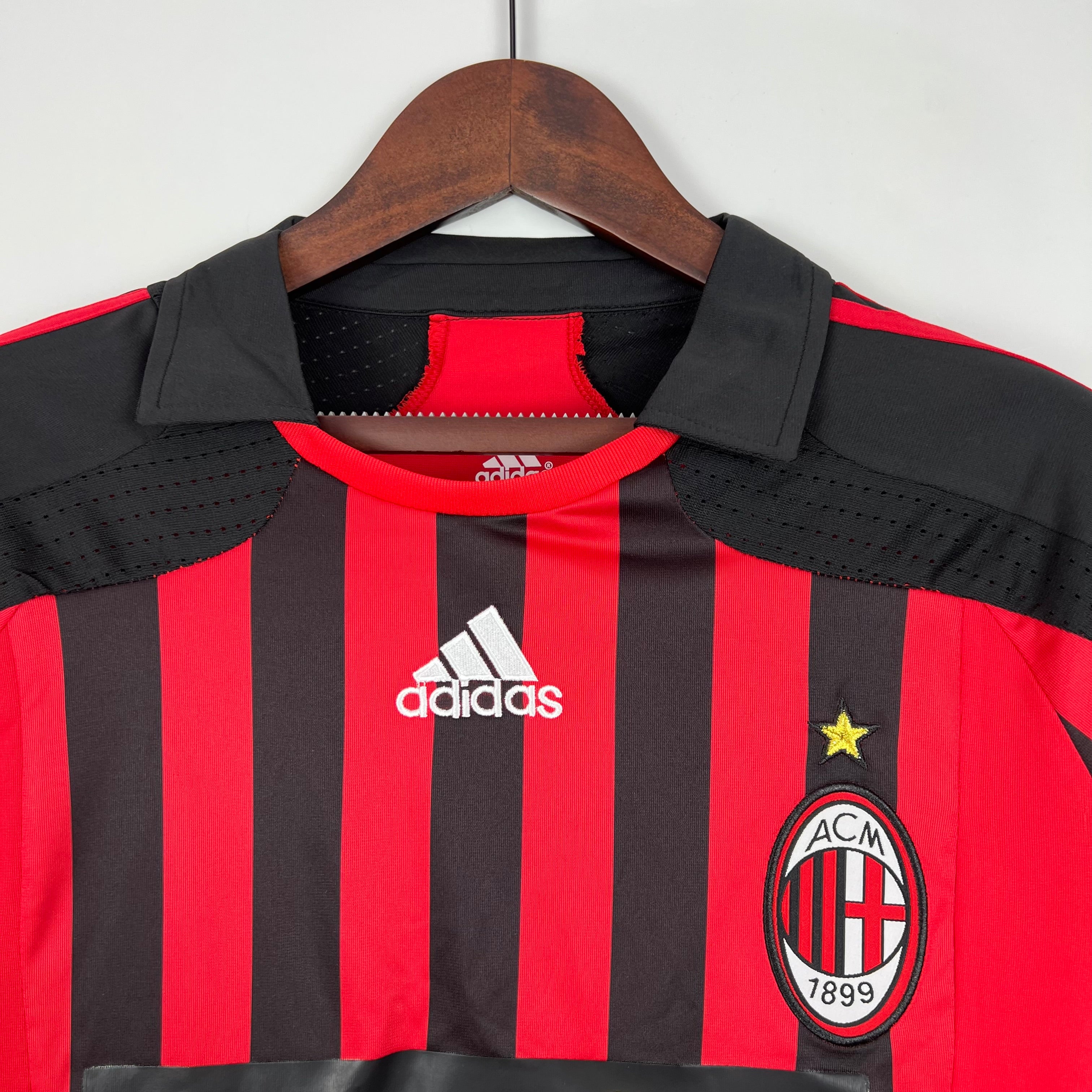 AC Milan longsleeve home jersey. Season 07/08
