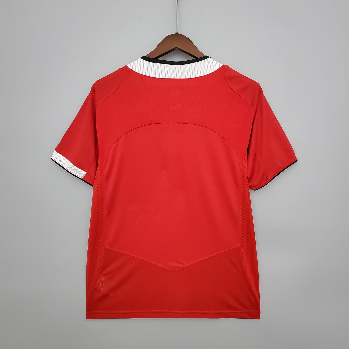 Manchester United home jersey. Season 04/05