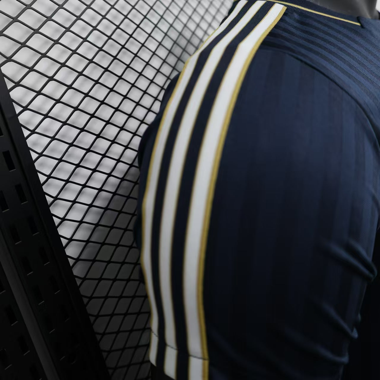 Juventus pre-match Special Edition jersey. Season 24/25 (Player Version)