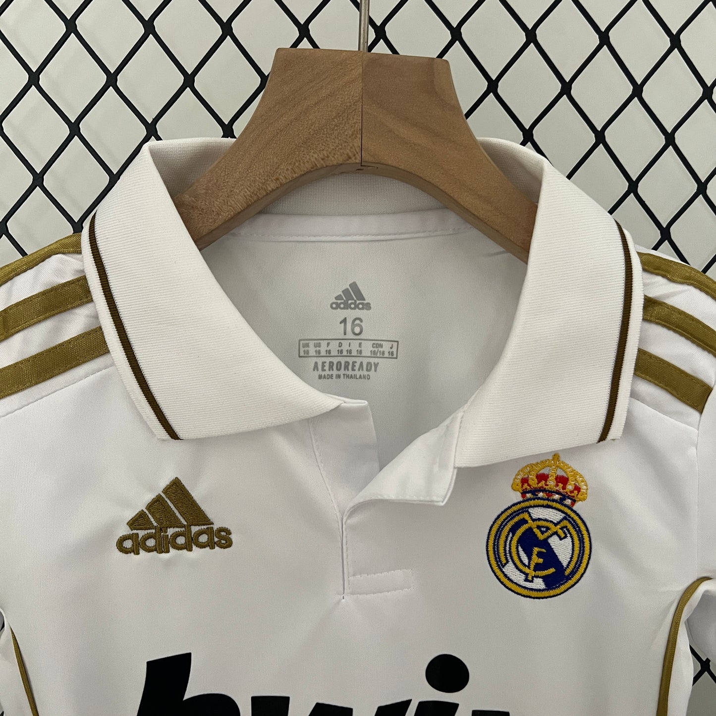 Real Madrid home kids set. Season 11/12