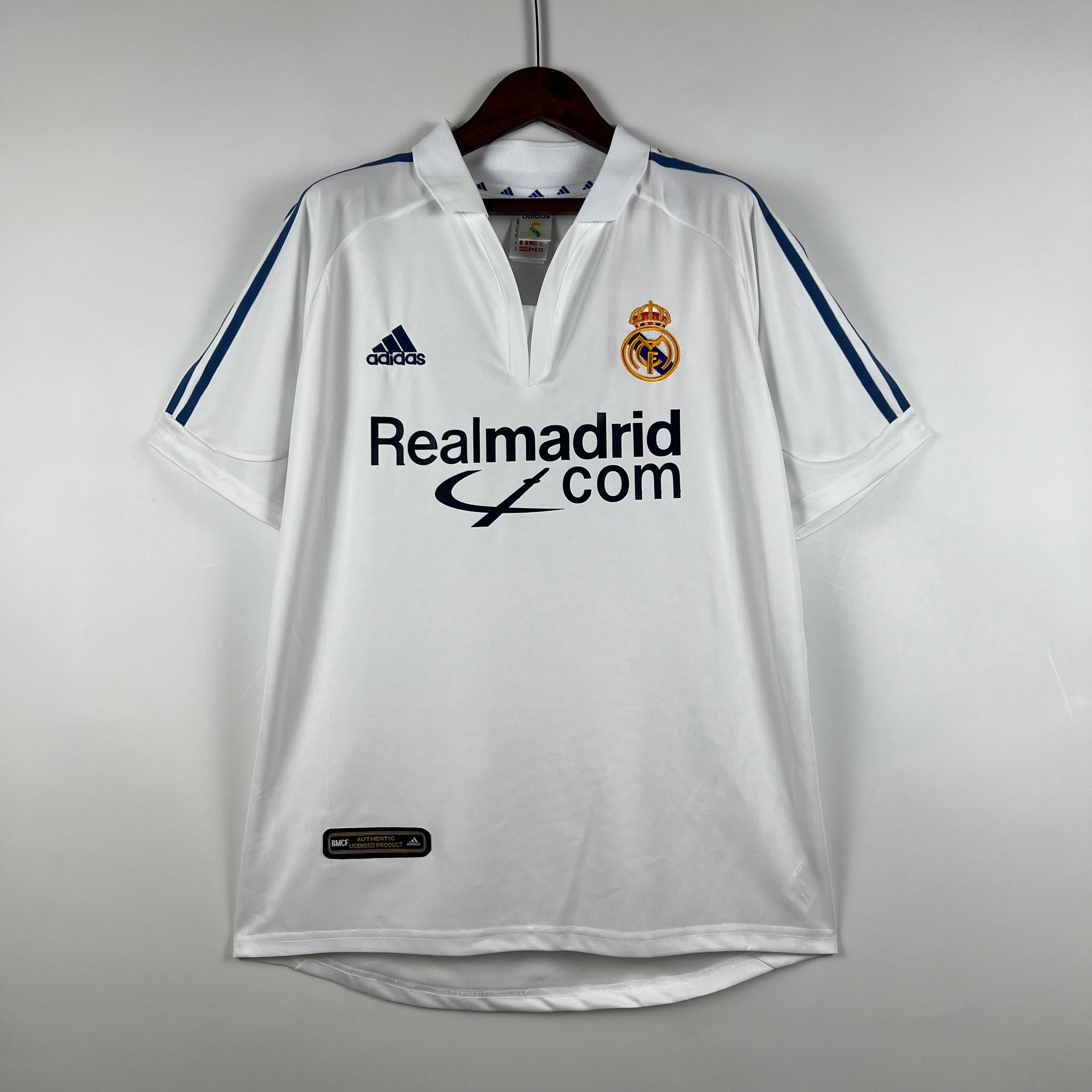 Real Madrid home jersey. Season 01/02