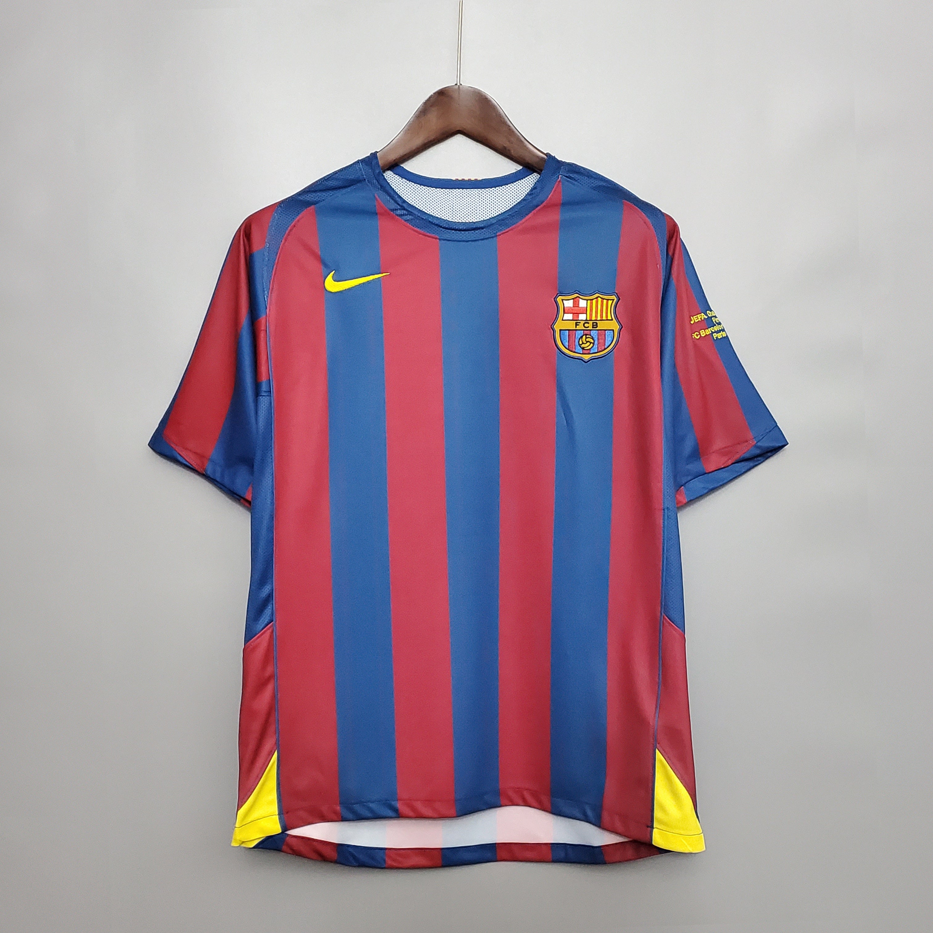 Barcelona home jersey. Season 05/06