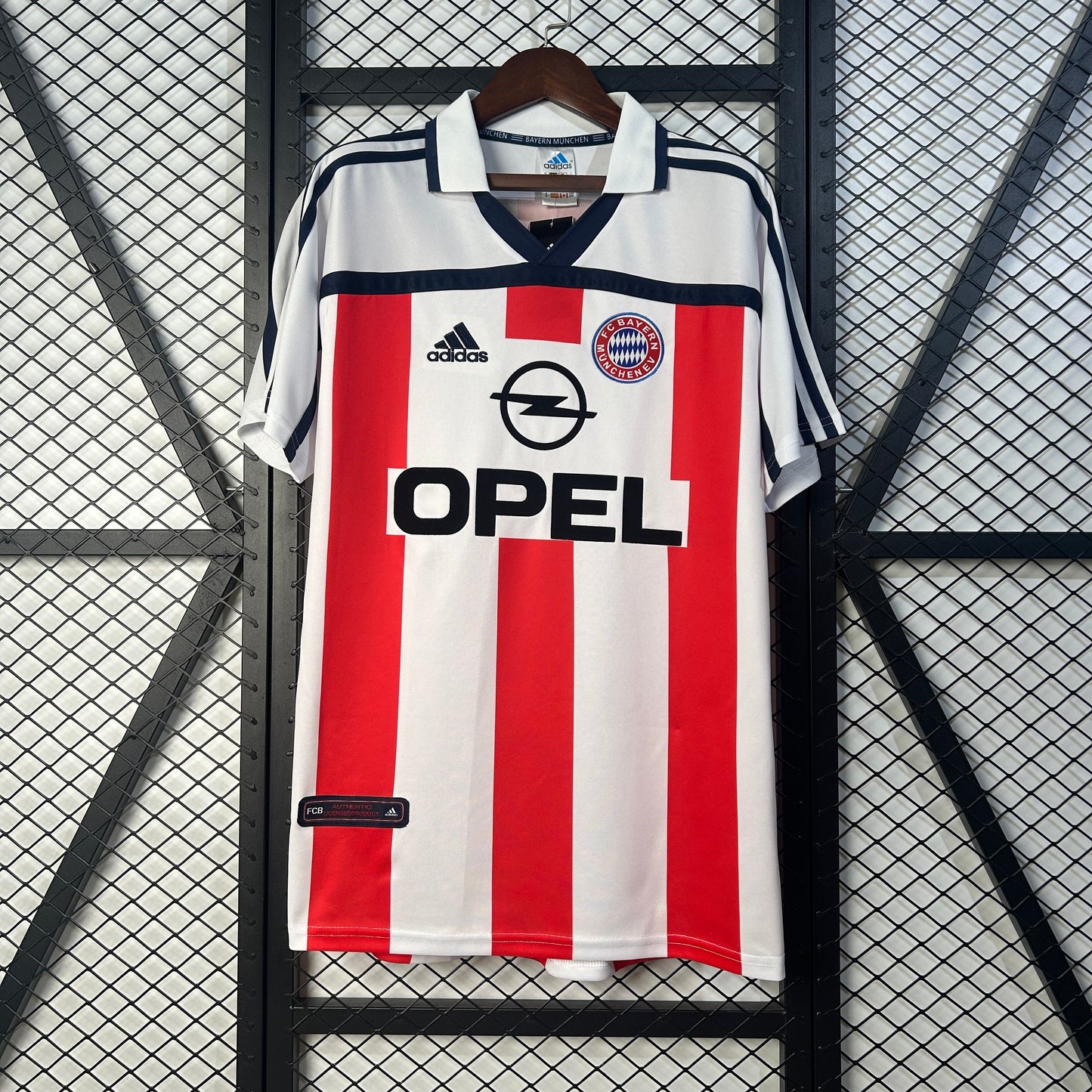 Bayern Munich away jersey. Season 00/02