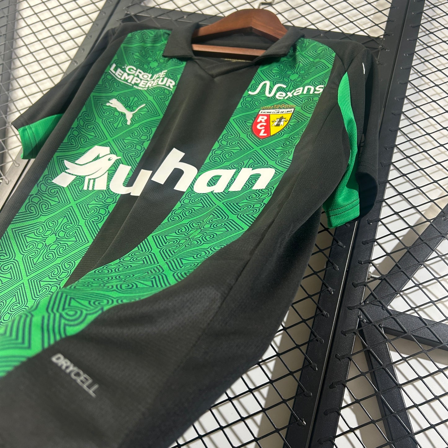 Lens away jersey. Season 25/26