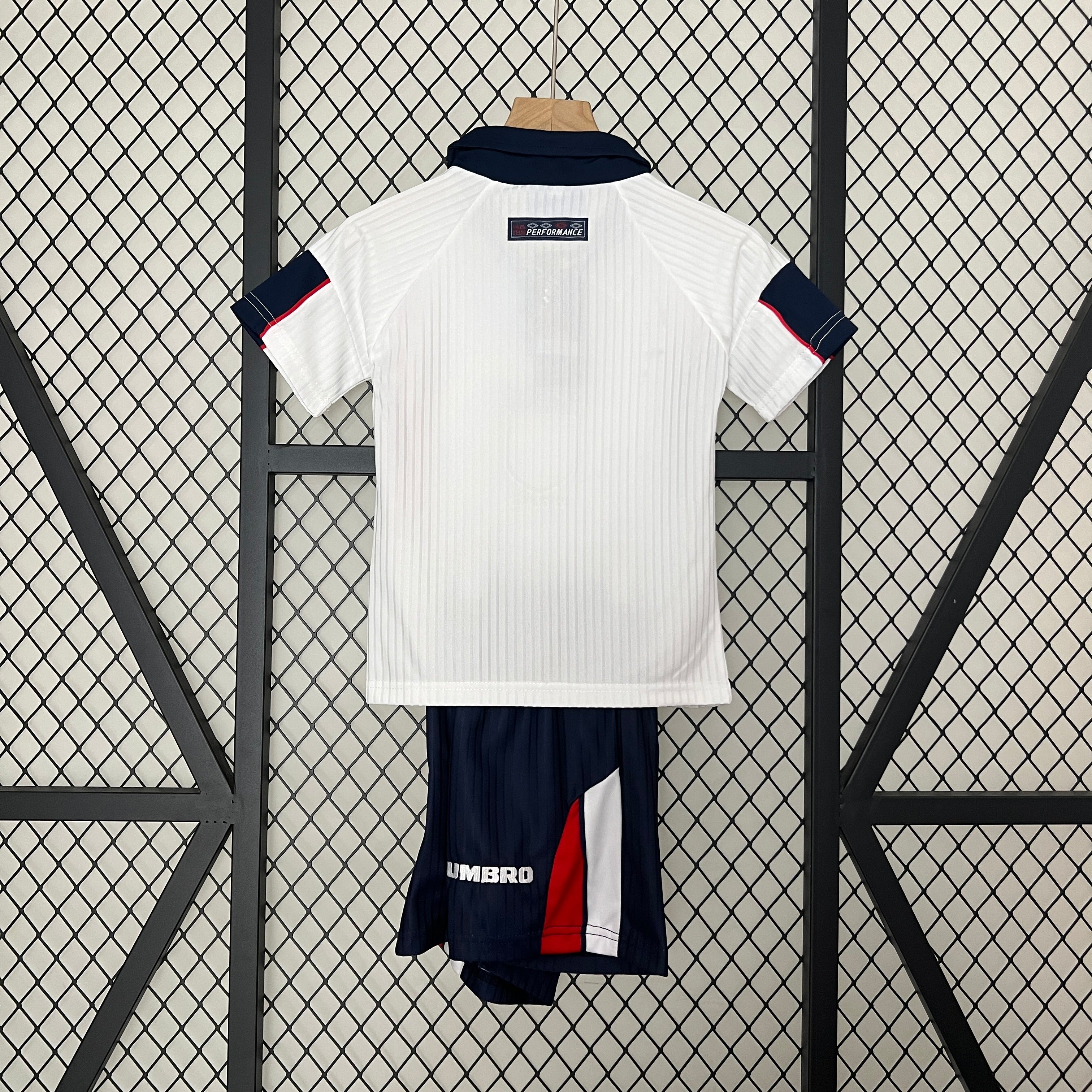 England 1998 home kids set