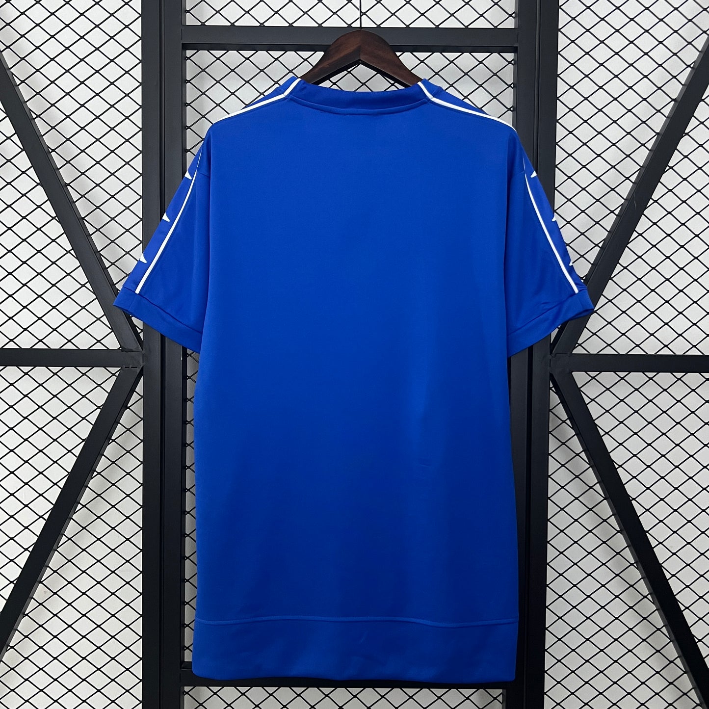 Juventus away jersey. Season 99/00