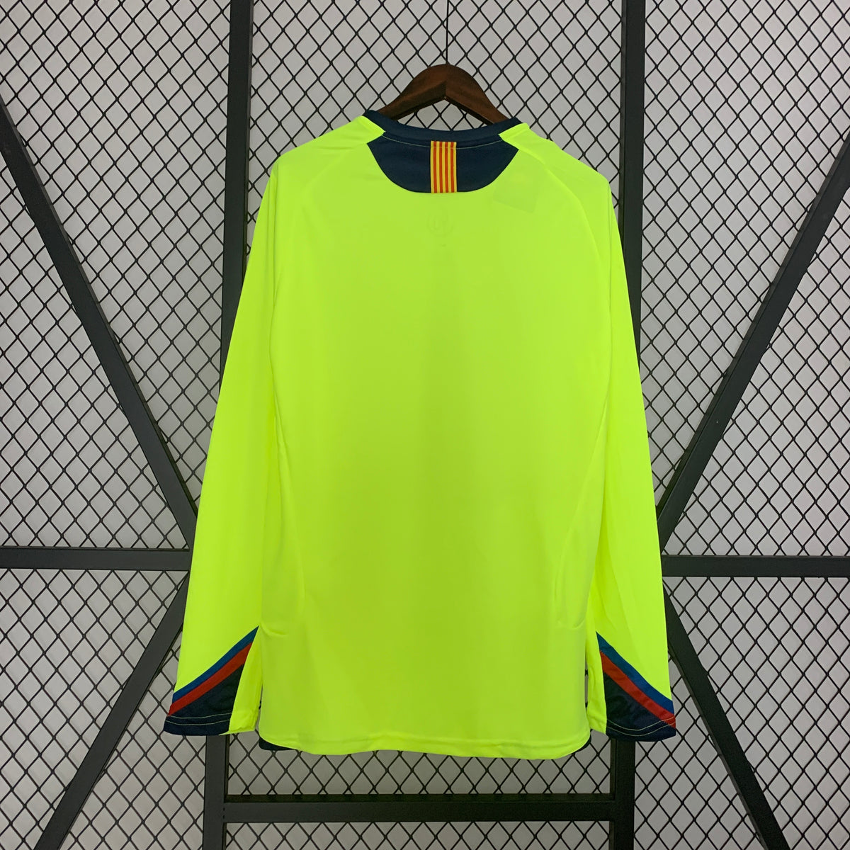 Barcelona longsleeve away jersey. Season 05/06