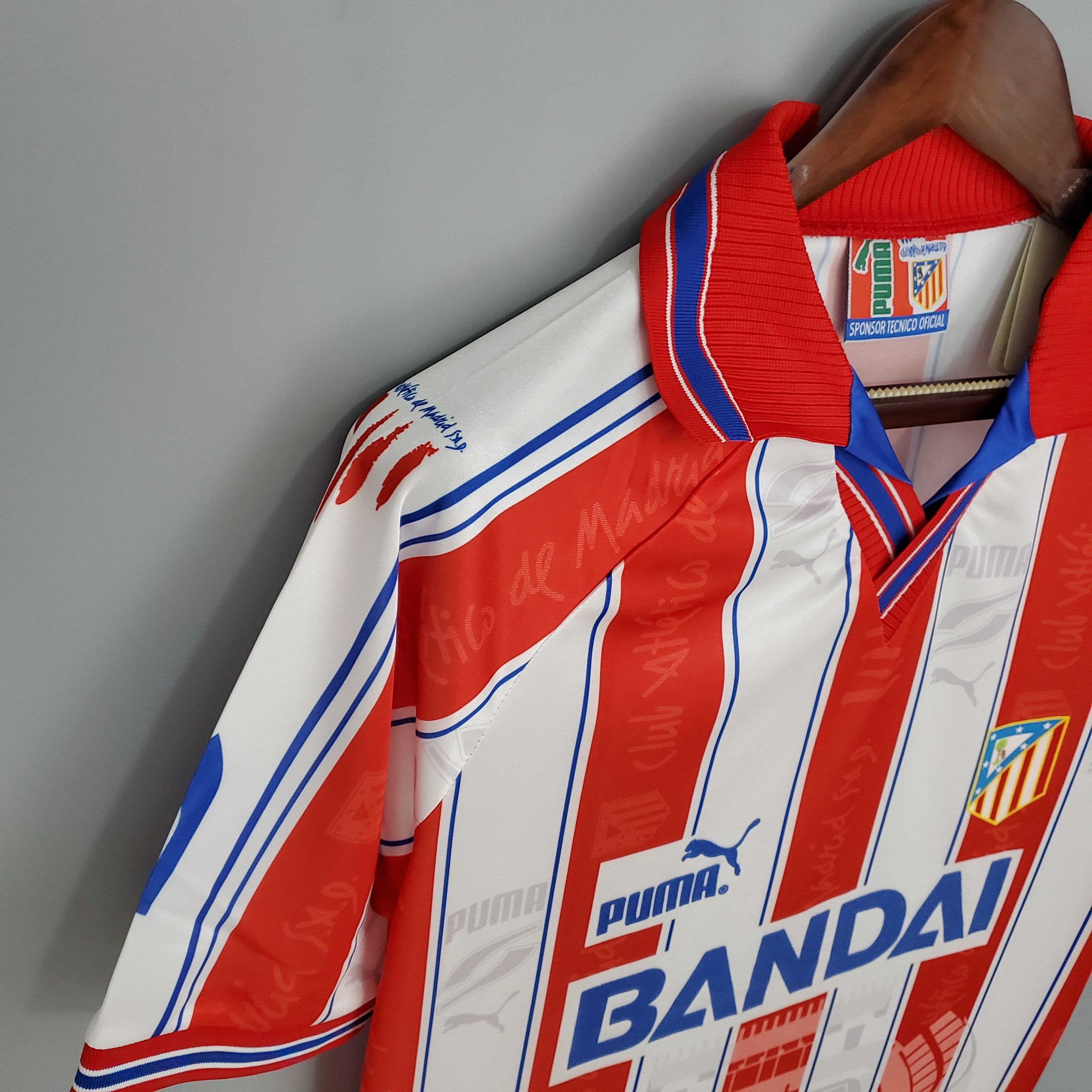 Atletico Madrid home jersey. Season 96/97