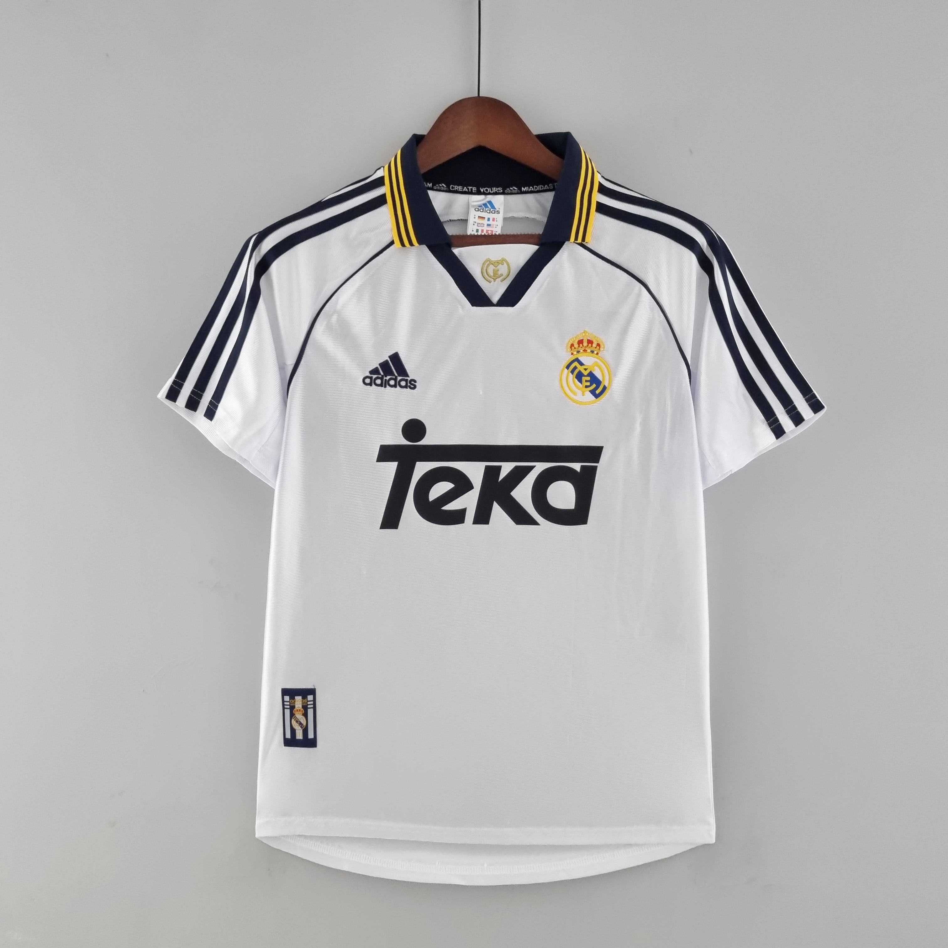 Real Madrid home jersey. Season 99/00