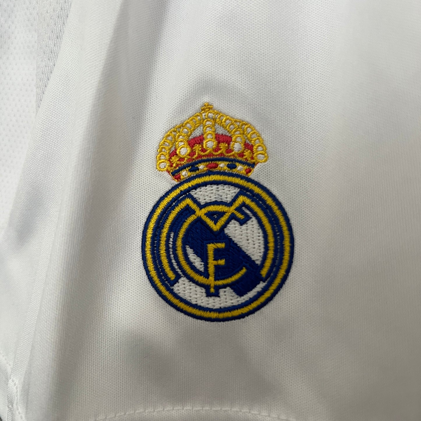 Real Madrid home kids set. Season 24/25