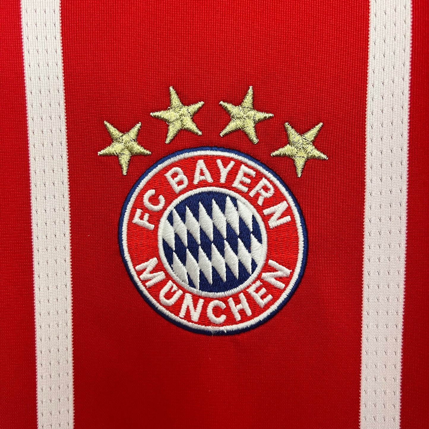 Bayern Munich home jersey. Season 17/18