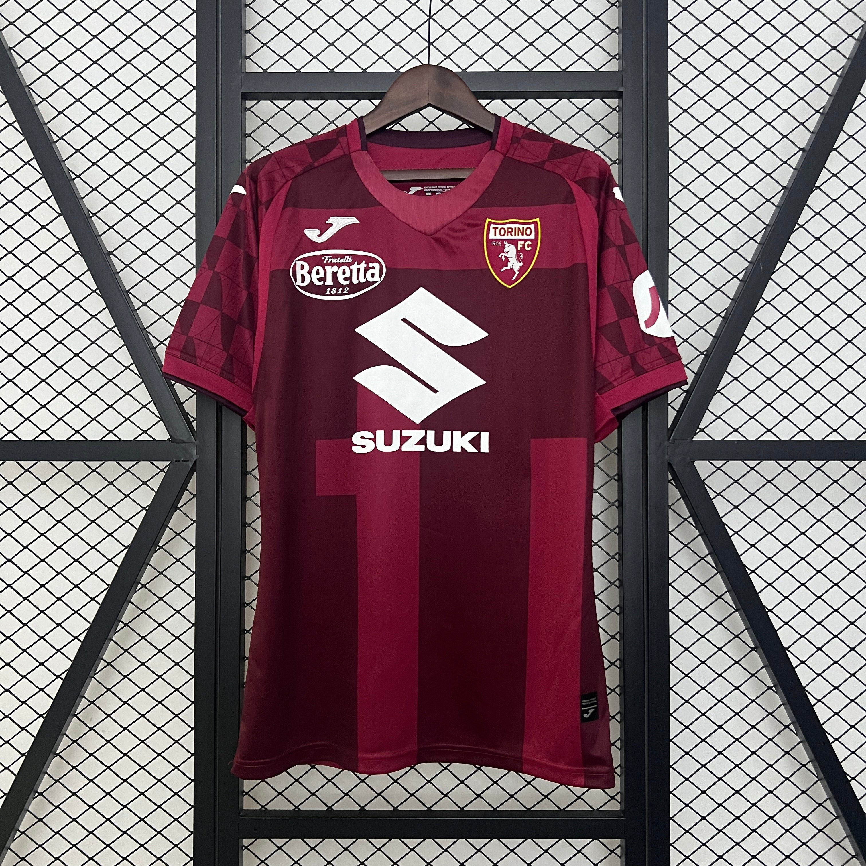 Torino home jersey. Season 24/25