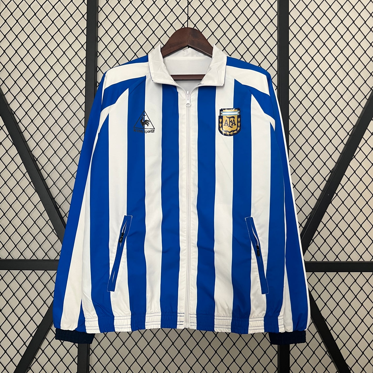 Argentina double-sided Windbreaker