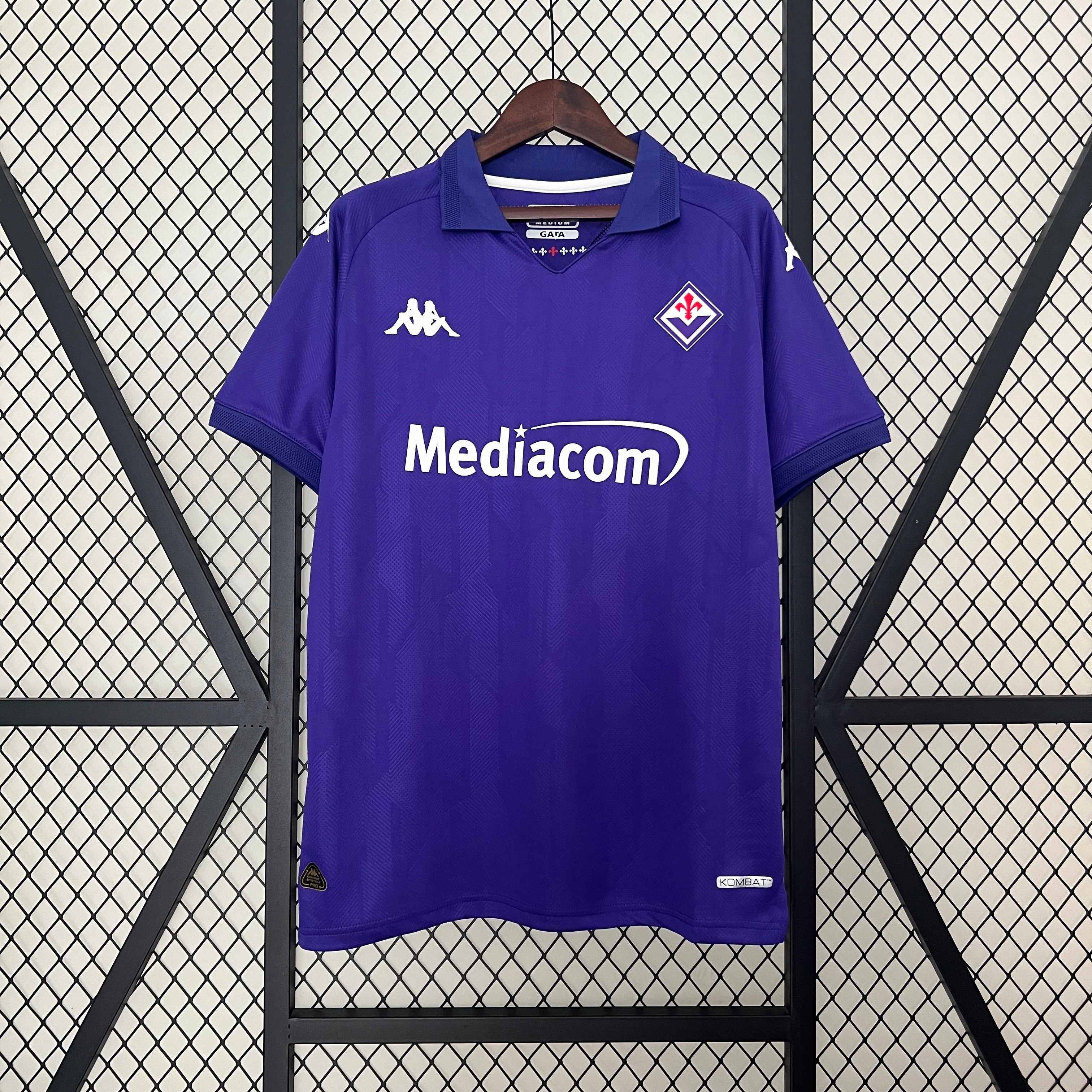 Fiorentina home jersey. Season 24/25