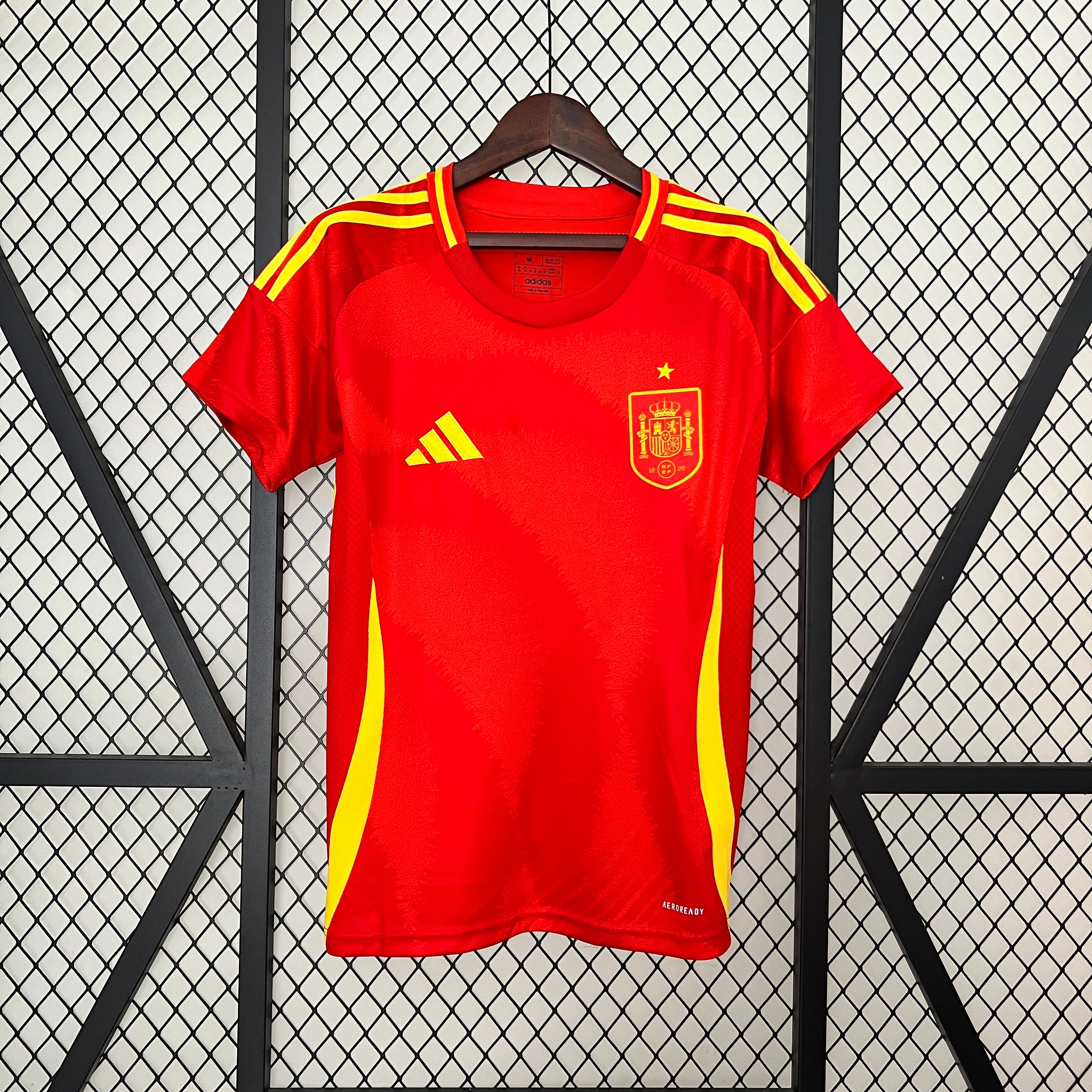 Spain home jersey for women. Season 23/24