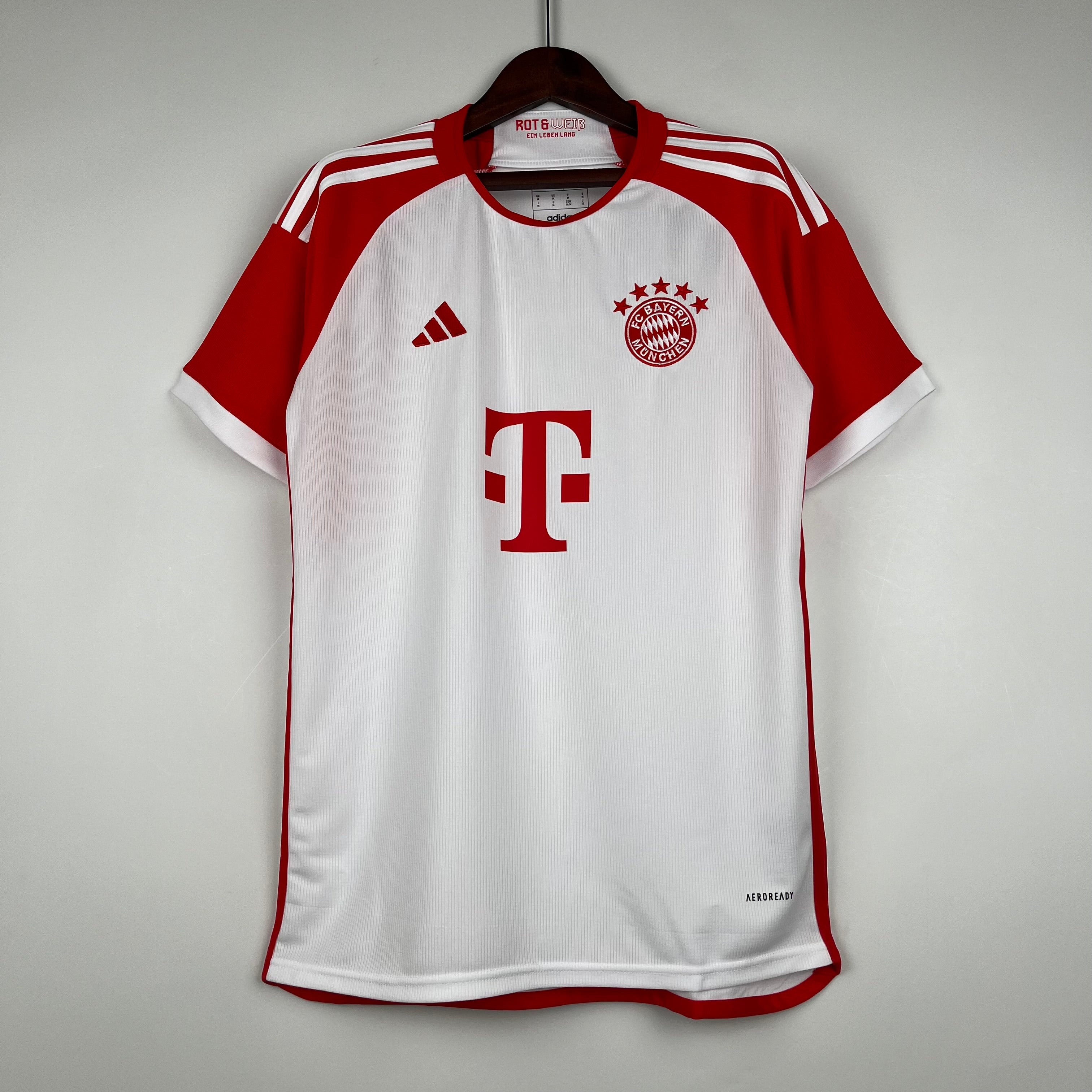 Bayern Munich home jersey. Season 23/24