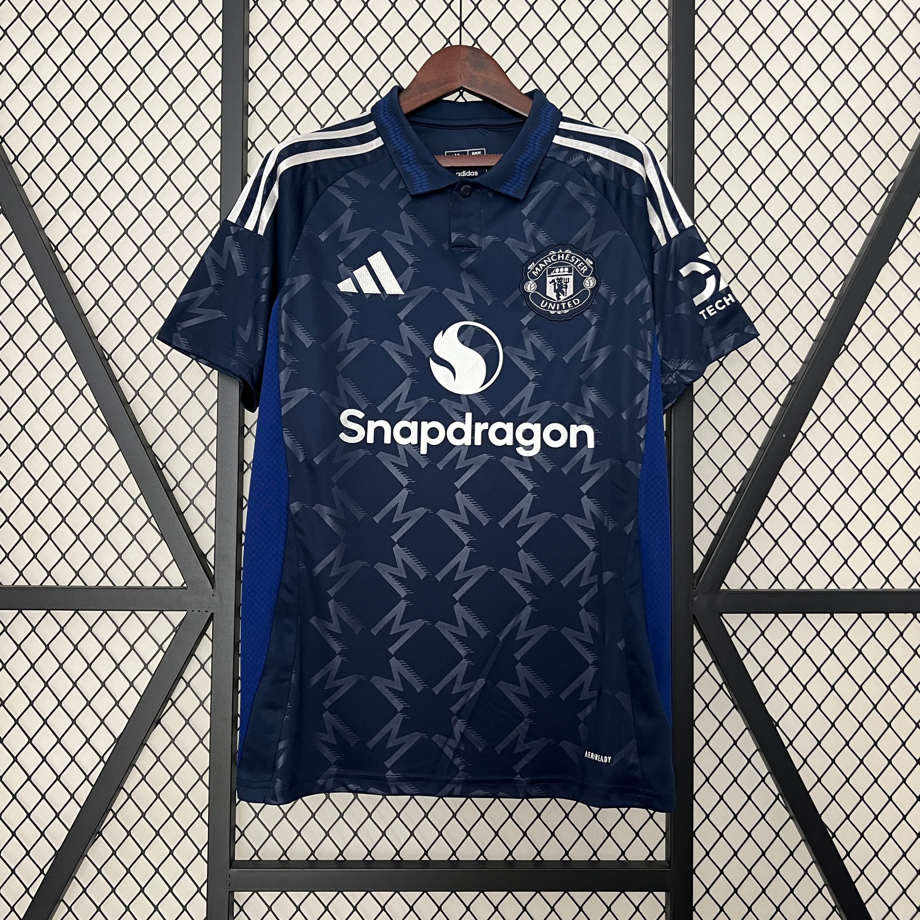 Manchester United away jersey. Season 24/25