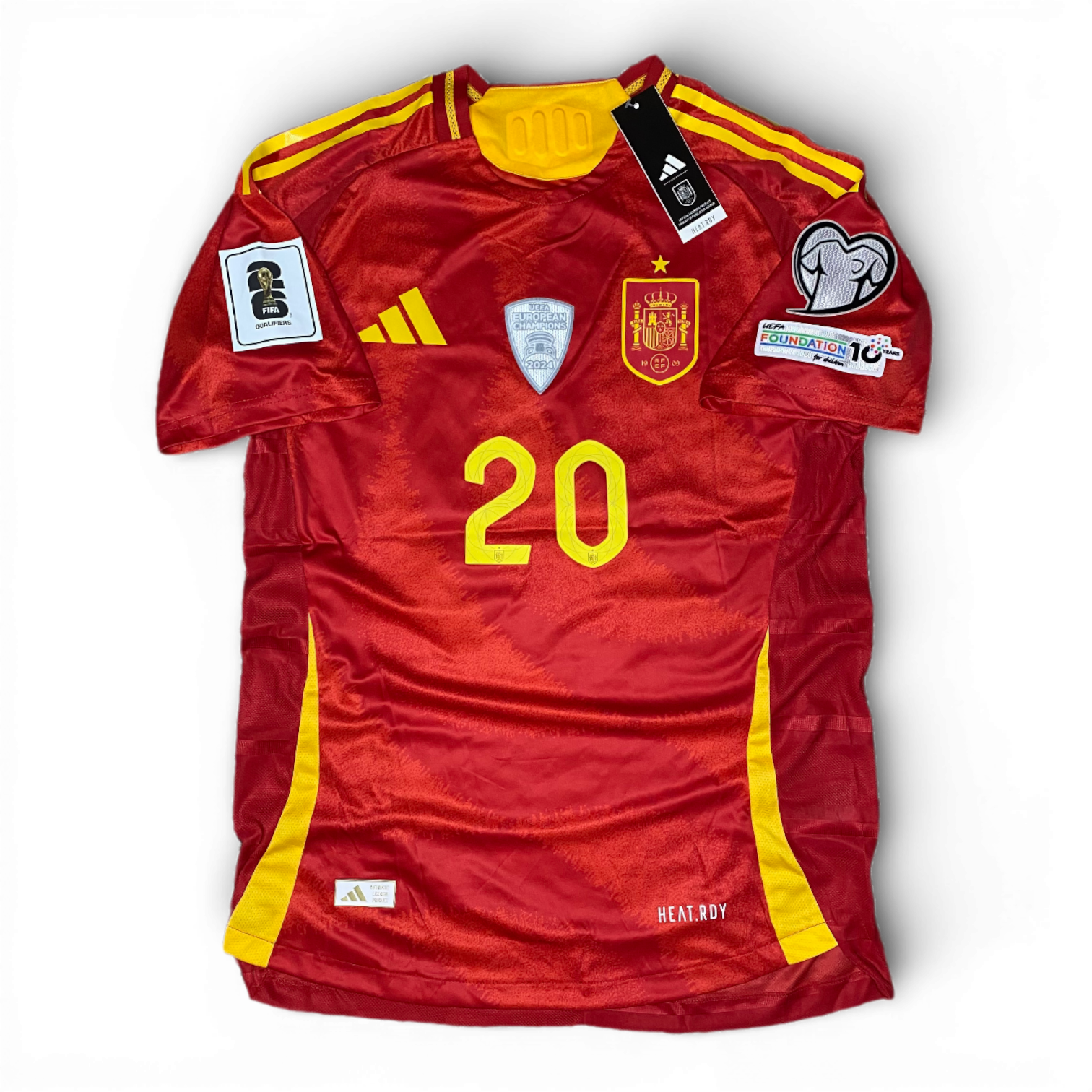 Spain's 2025 home jersey. Pedri Gonzalez Lopez