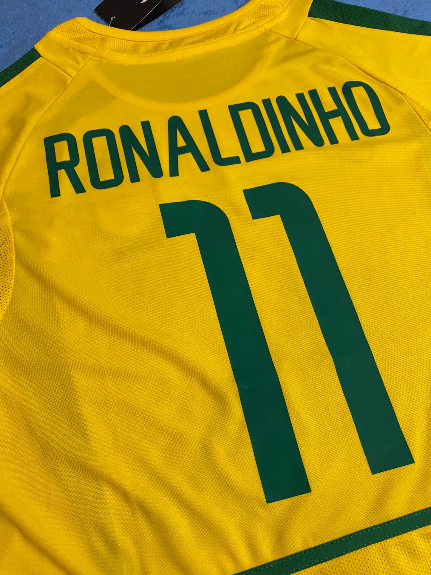 Brazil's home jersey for the 2002 World Cup. Ronaldinho Gaucho