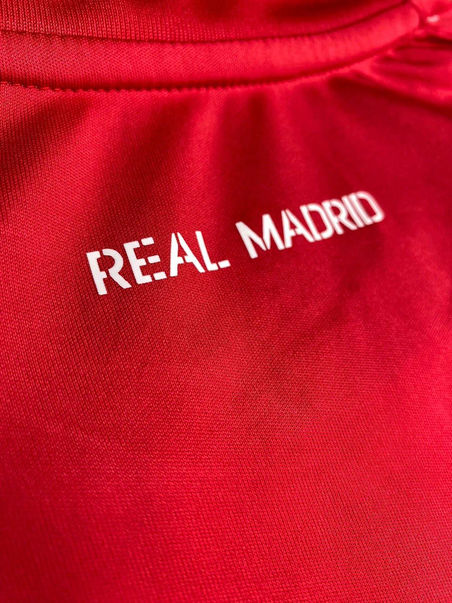 Real Madrid third jersey. Season 11/12. Xabi Alonso