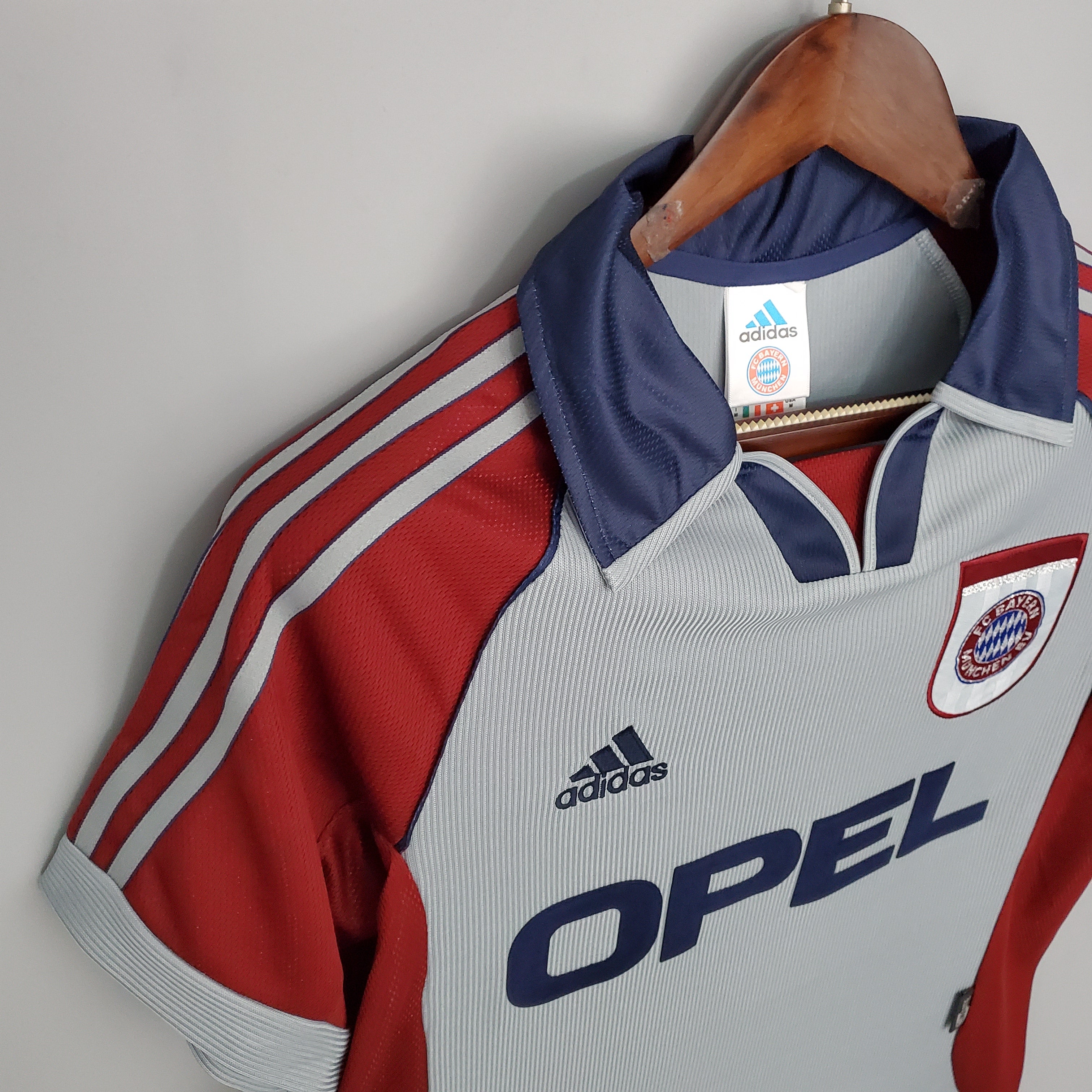 Bayern Munich away jersey. Season 98/99