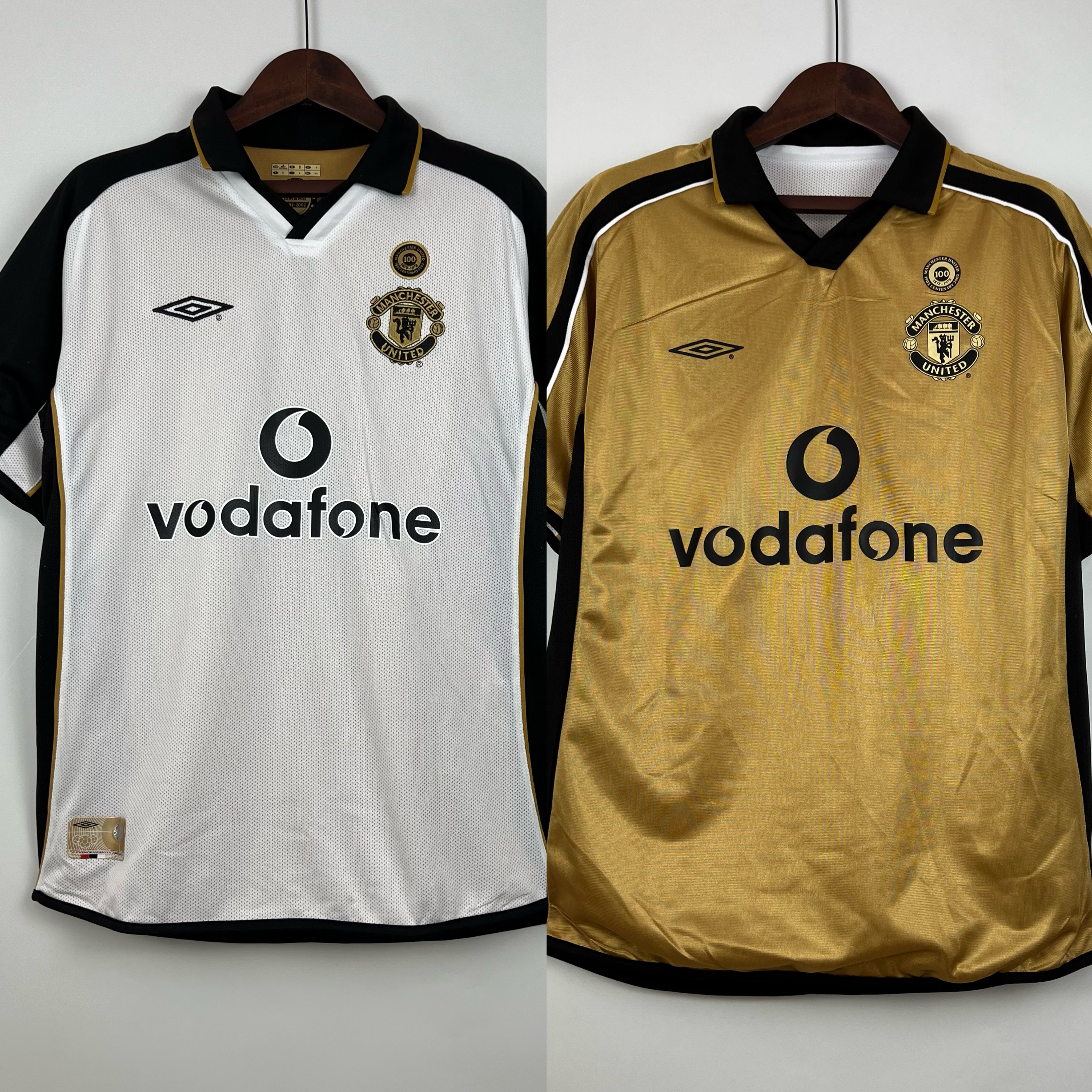 Manchester United 100th Anniversary double-sided jersey. Season 01/02