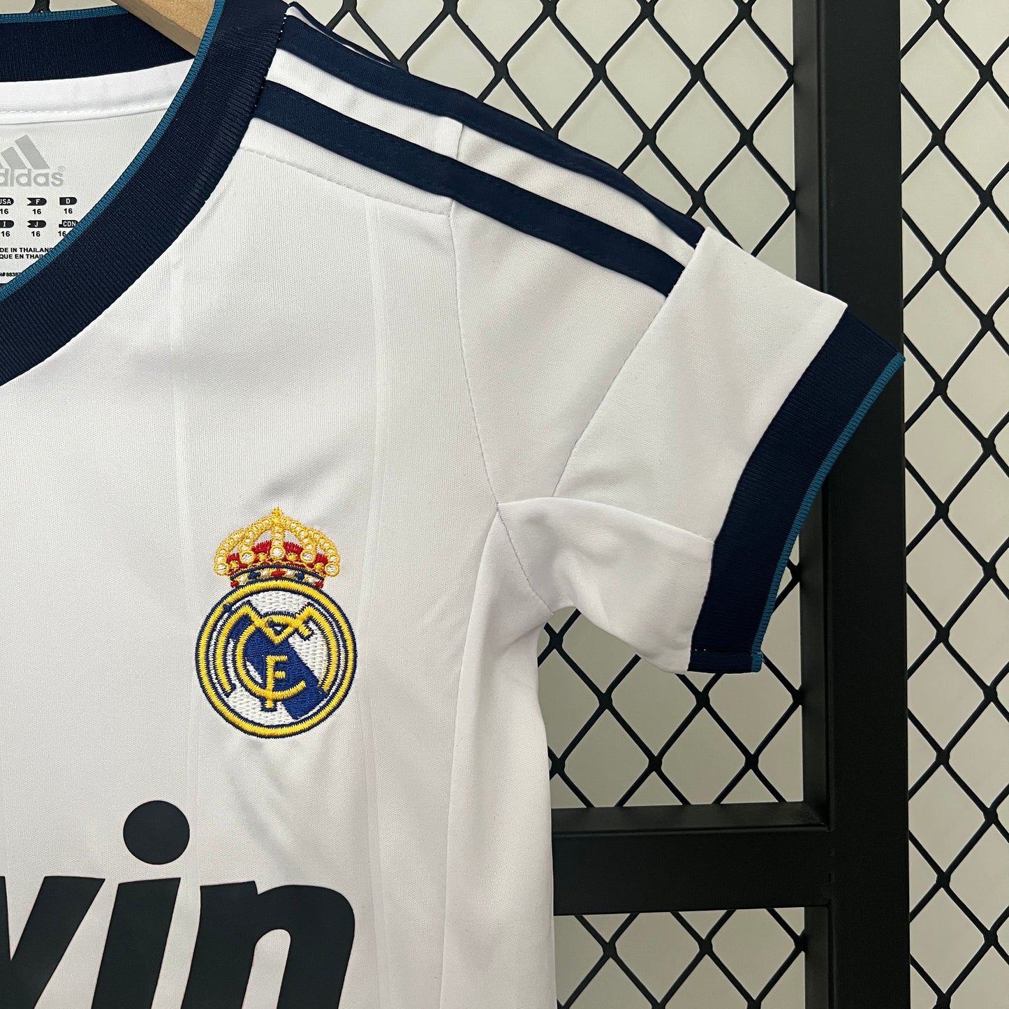 Real Madrid home kids set. Season 12/13