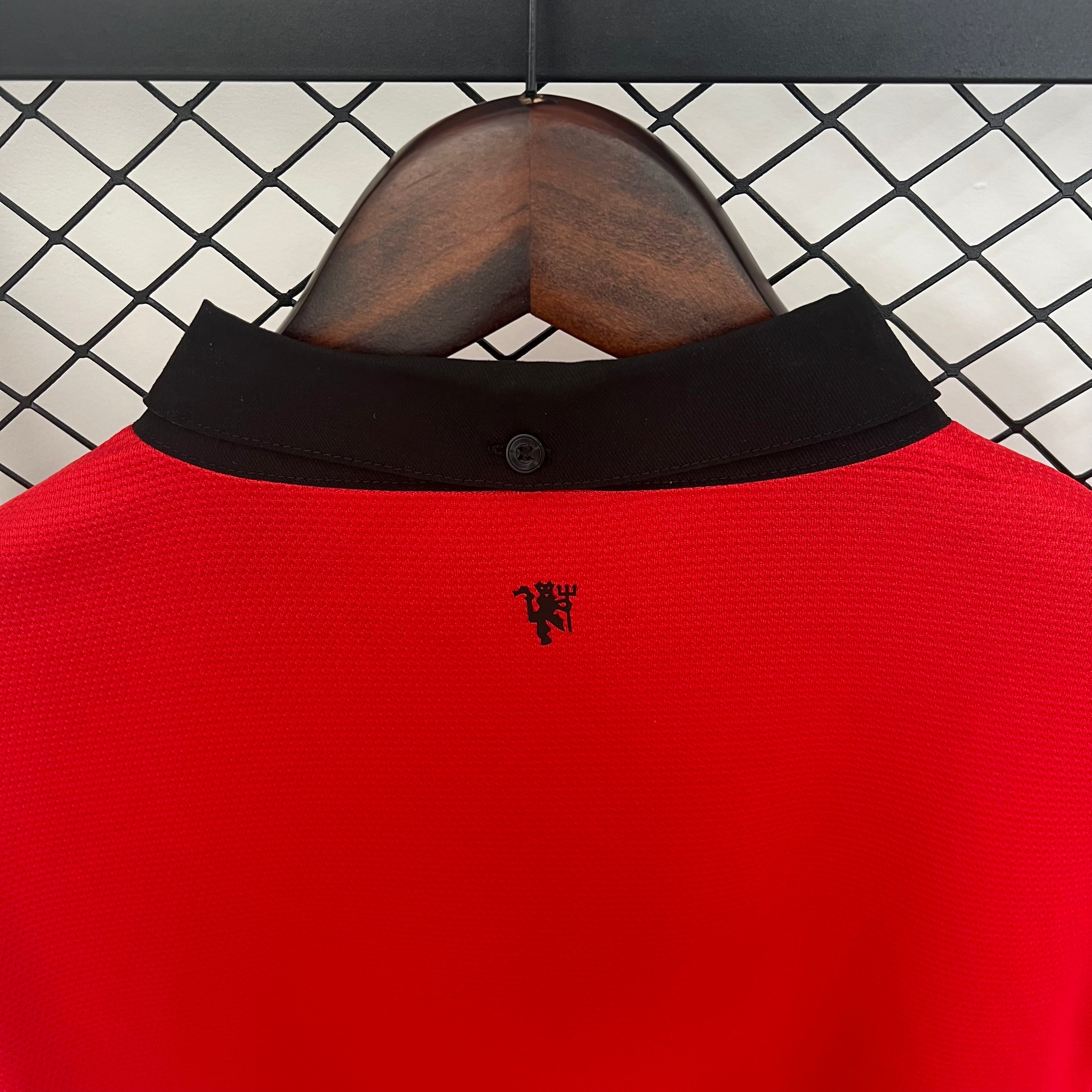 Manchester United longsleeve home jersey. Season 13/14