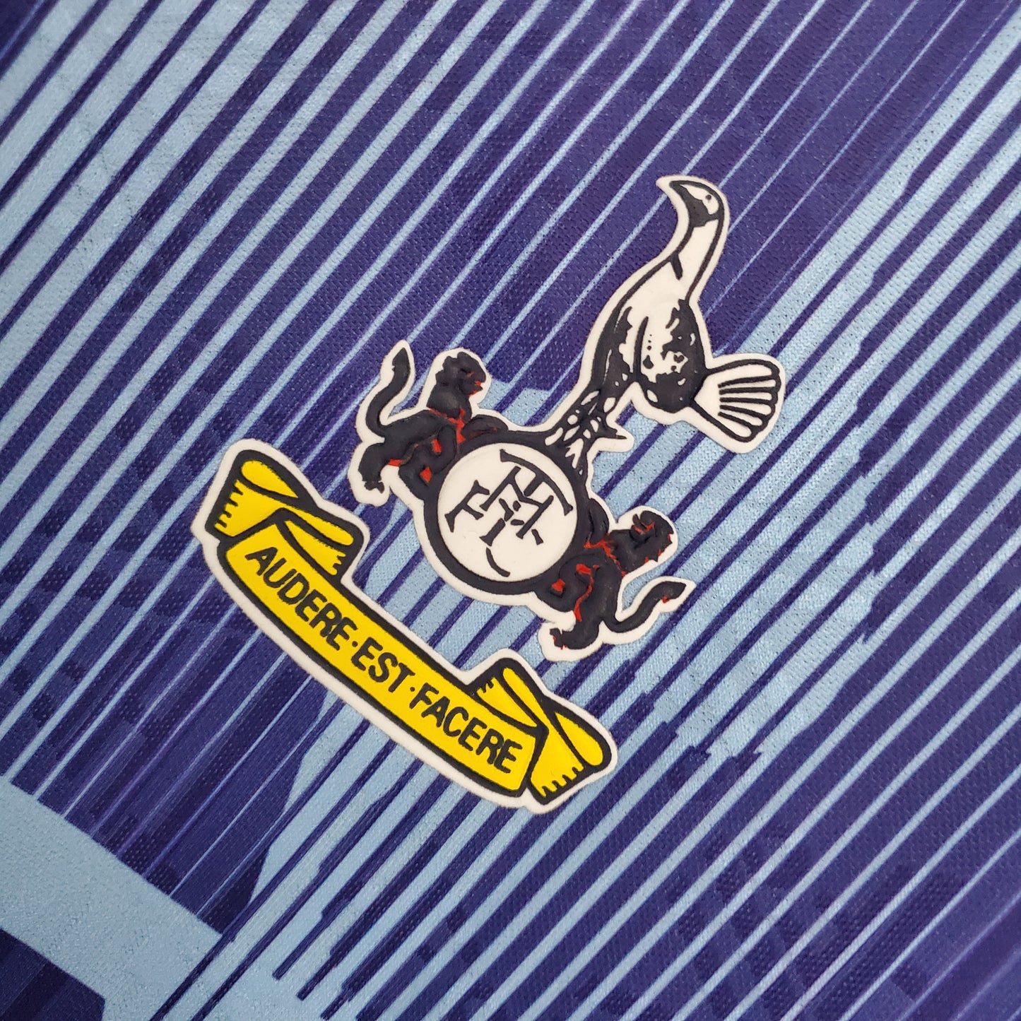 Tottenham Hotspur third jersey. Season 92/94