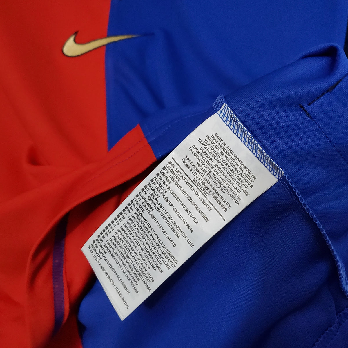 Barcelona 100th Anniversary home jersey. Season 99/00