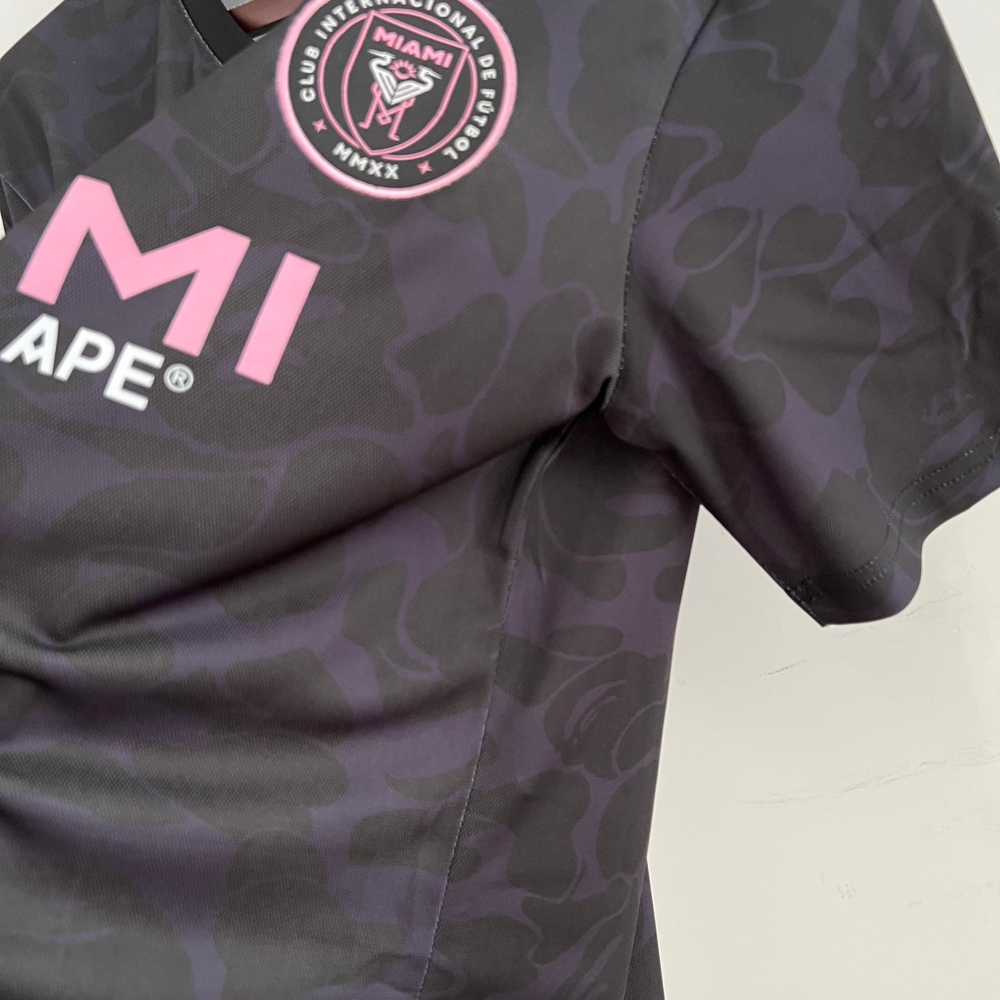 Inter Miami x BAPE Collaboration jersey. (black)