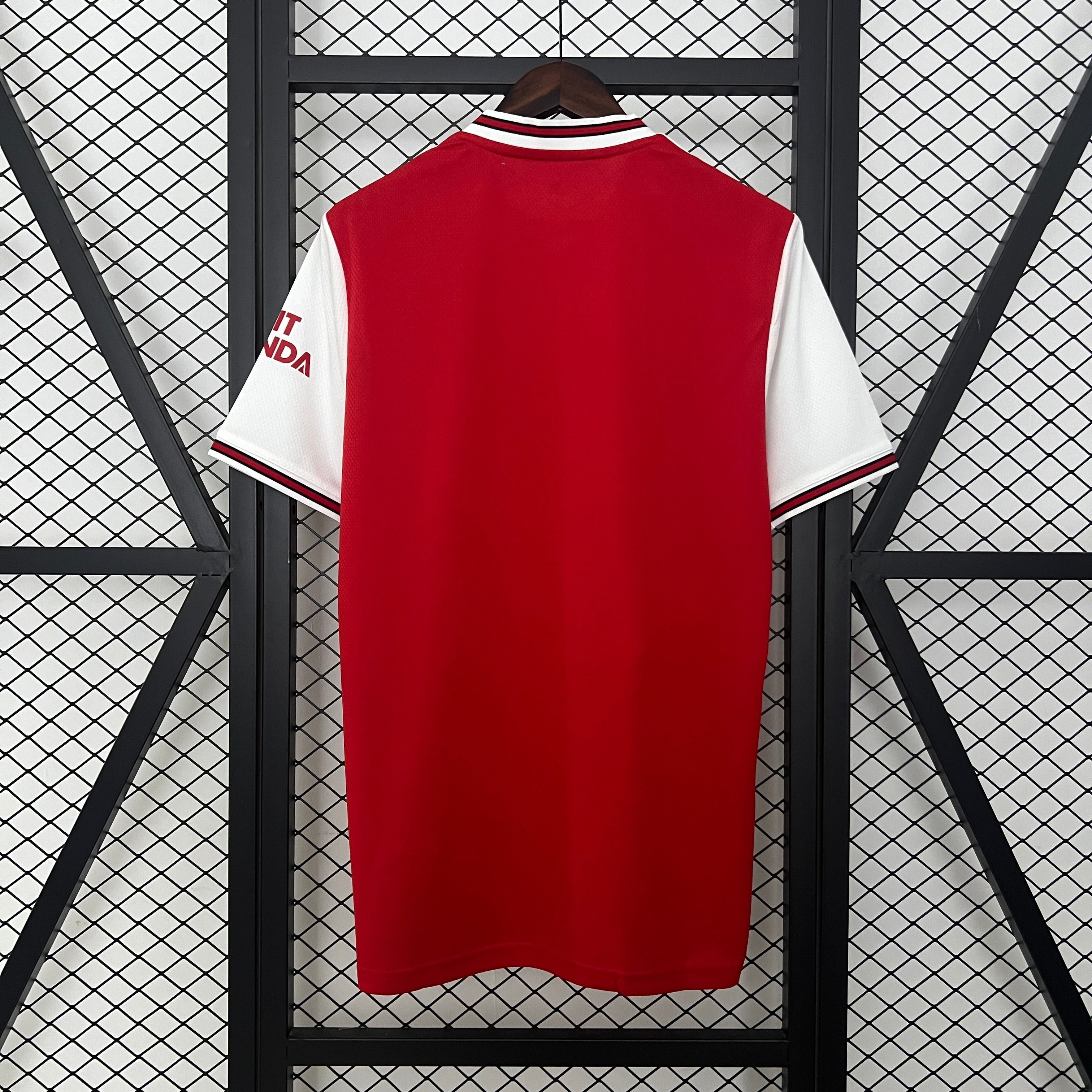 Arsenal home jersey. Season 19/20