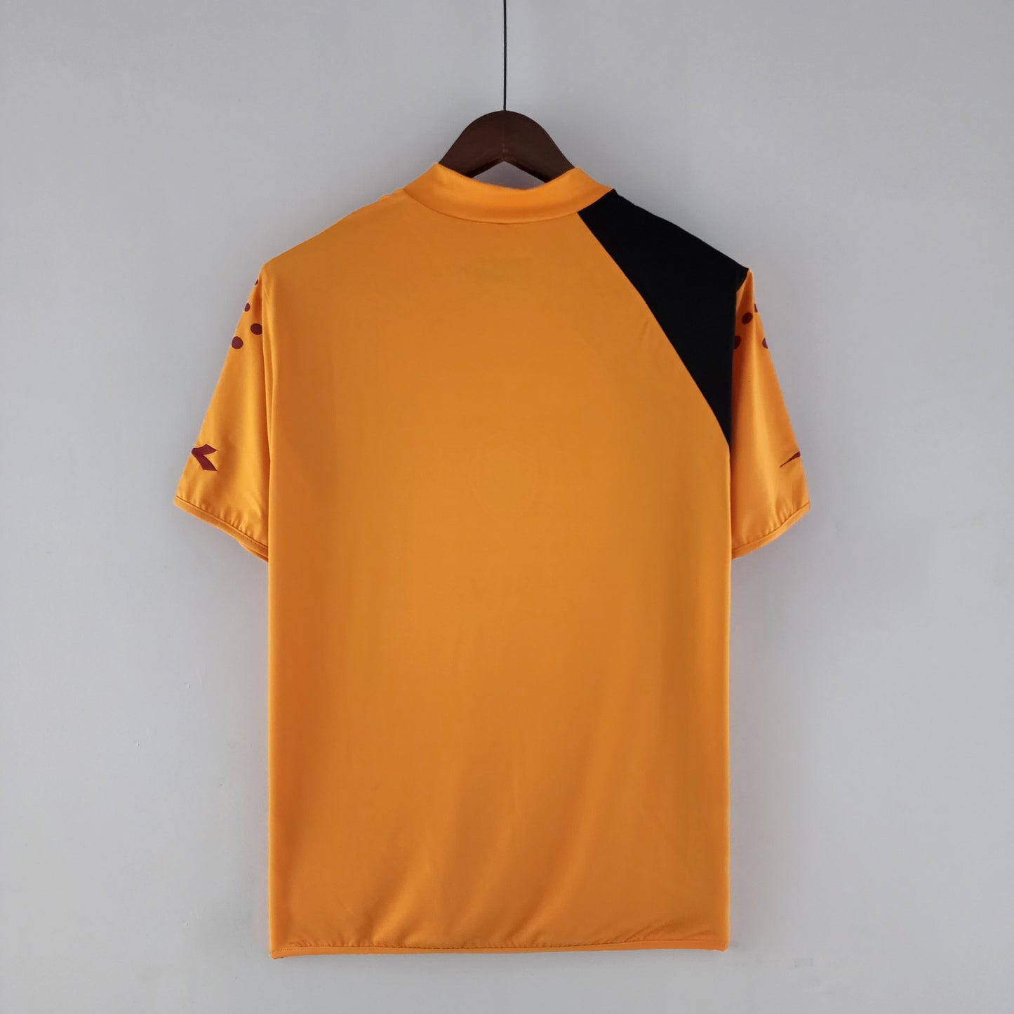 Roma home jersey. Season 05/06