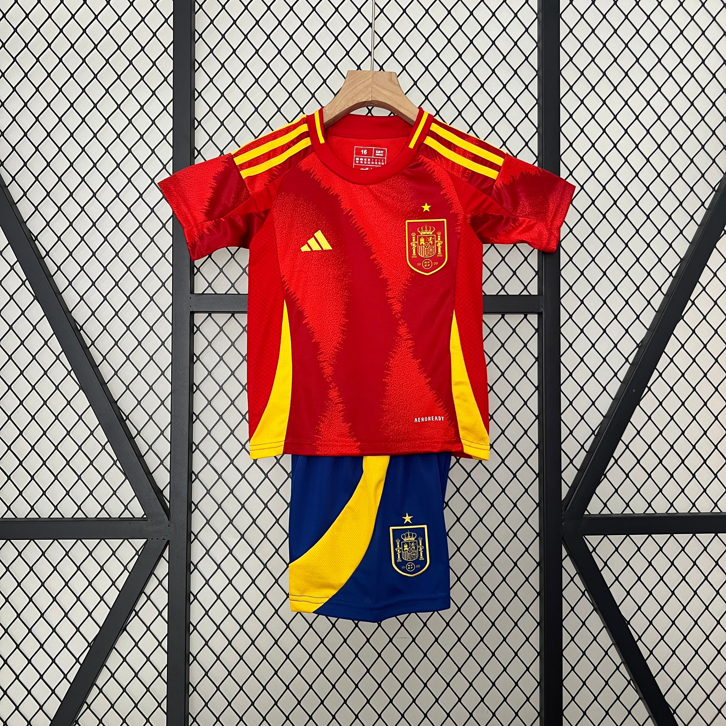 Spain 2024 home kids set.