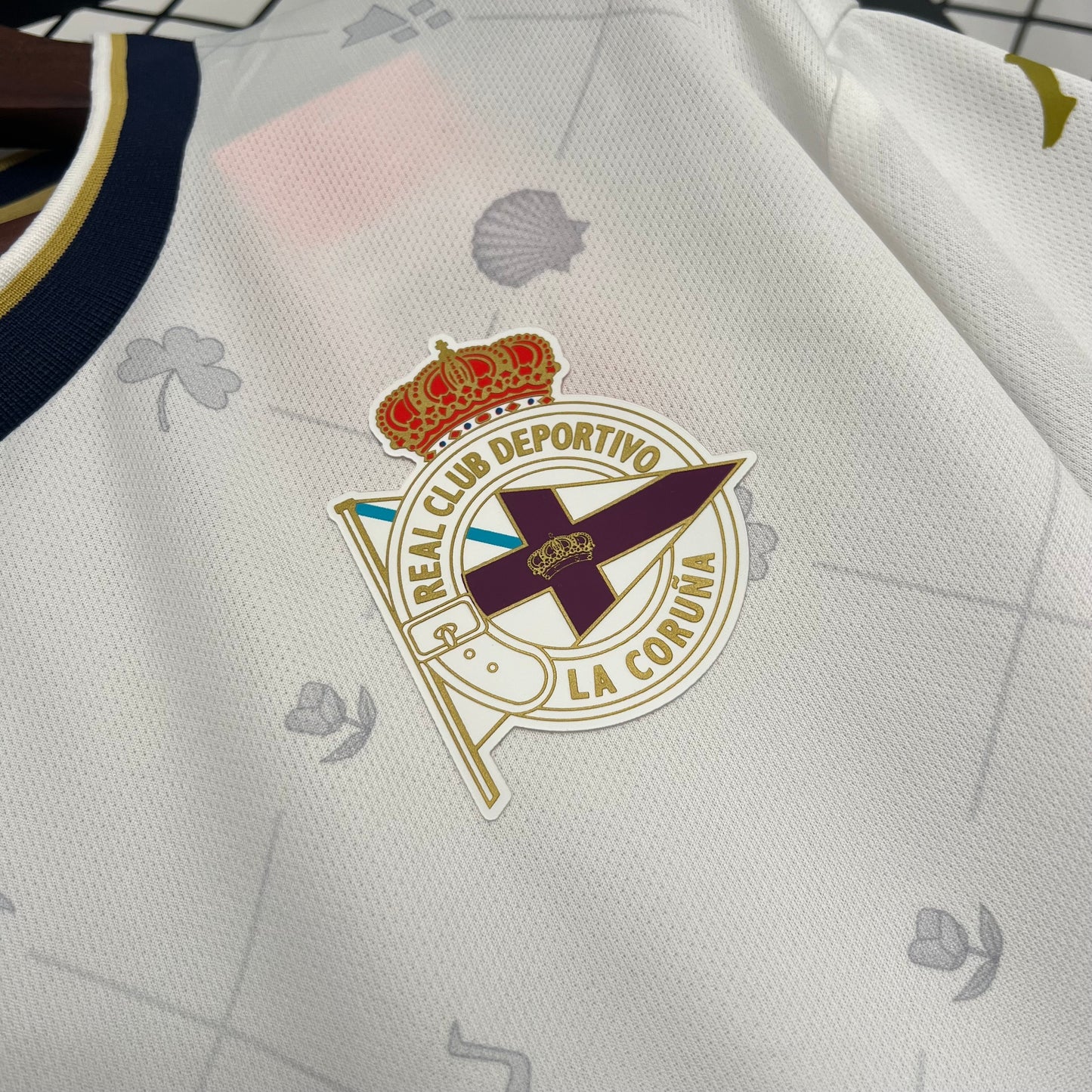 Deportivo La Coruna third jersey. Season 25/26