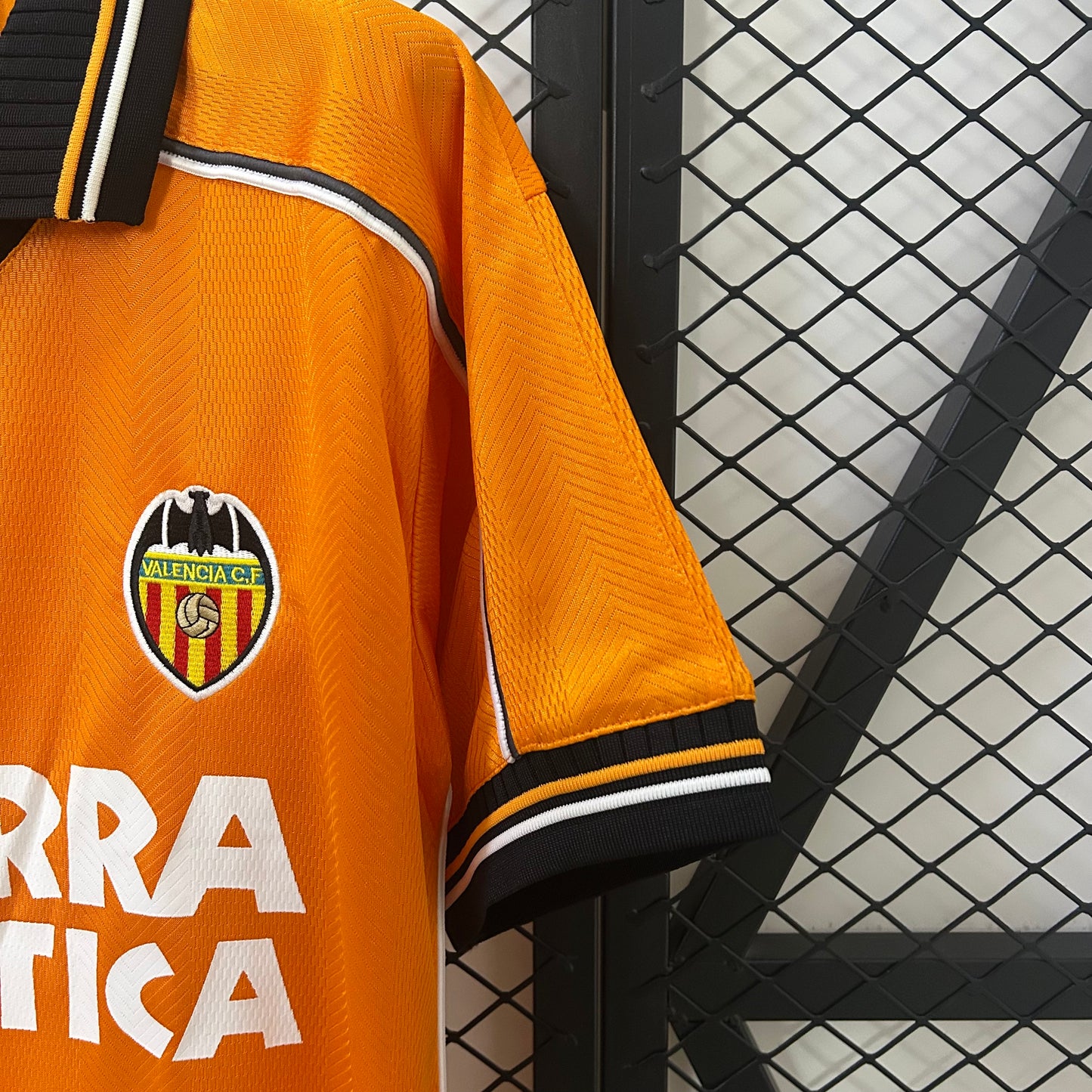 Valencia away jersey. Season 99/00