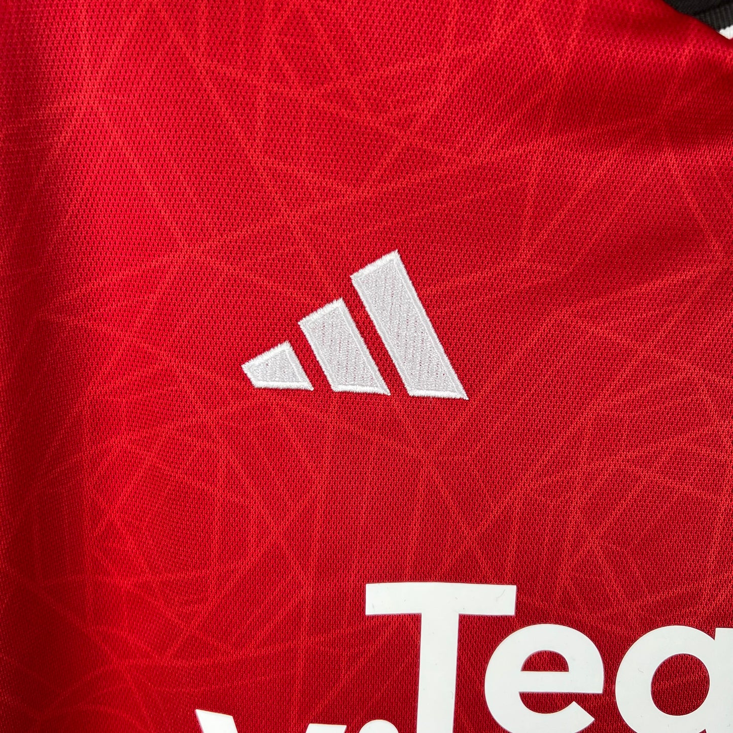 Manchester United home jersey. Season 23/24