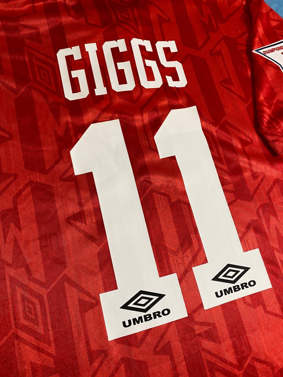 Manchester United home jersey. Season 92/94. Ryan Giggs