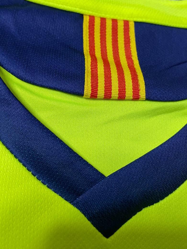 Barcelona away jersey. Season 05/06. Ronaldinho Gaucho